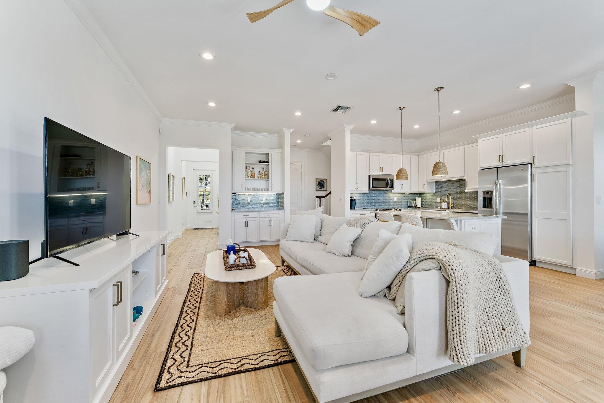 OCEAN BREEZE TOWNHOMES AT JUNO BEACH - Residential