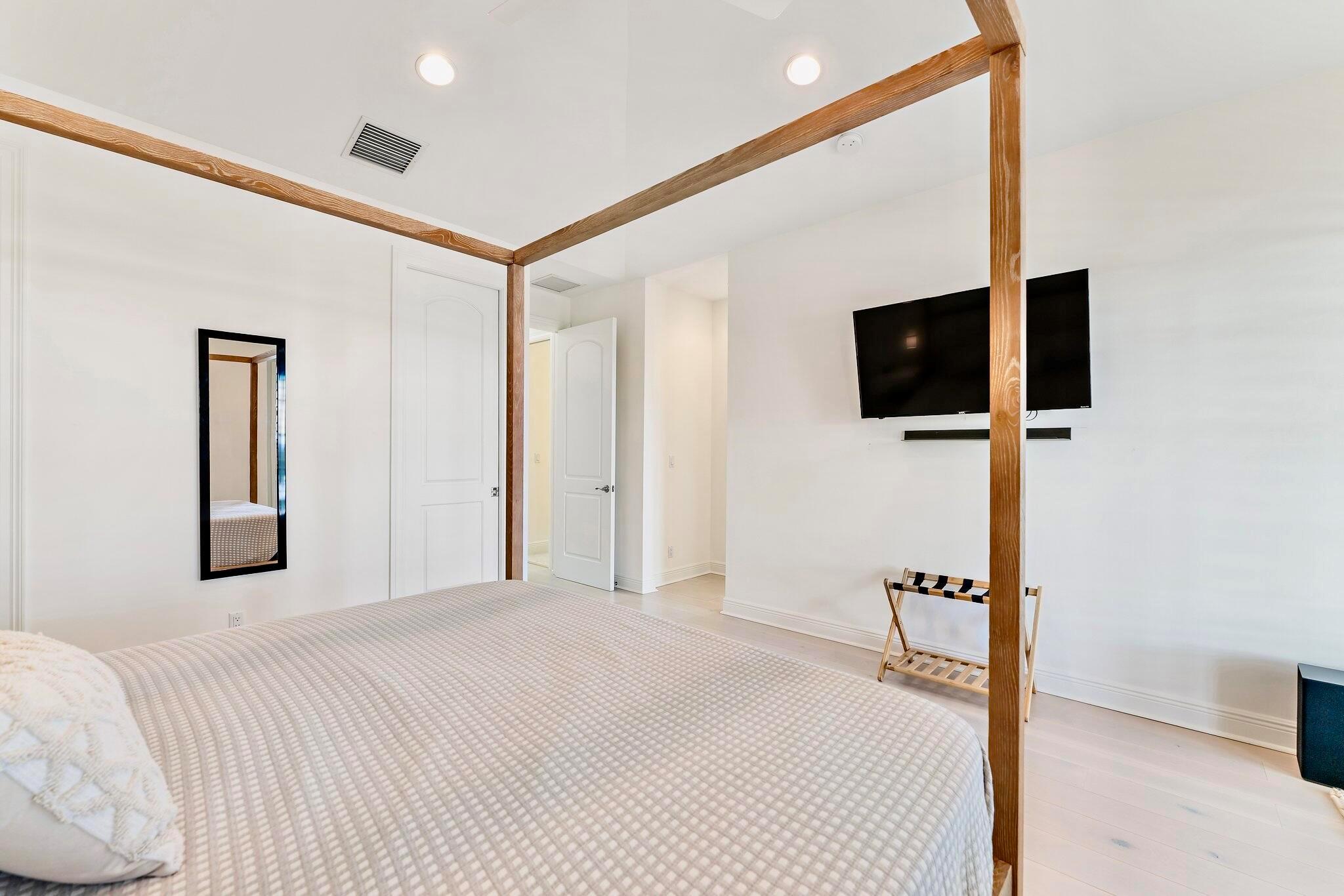 OCEAN BREEZE TOWNHOMES AT - Residential