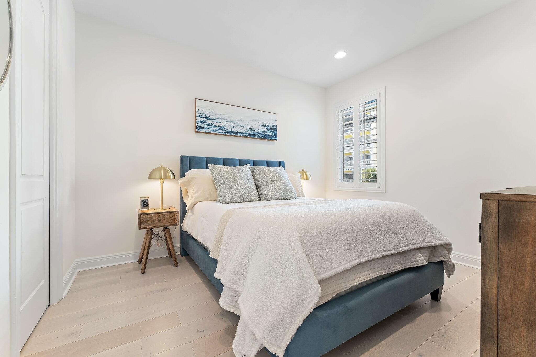 OCEAN BREEZE TOWNHOMES AT JUNO BEACH - Residential