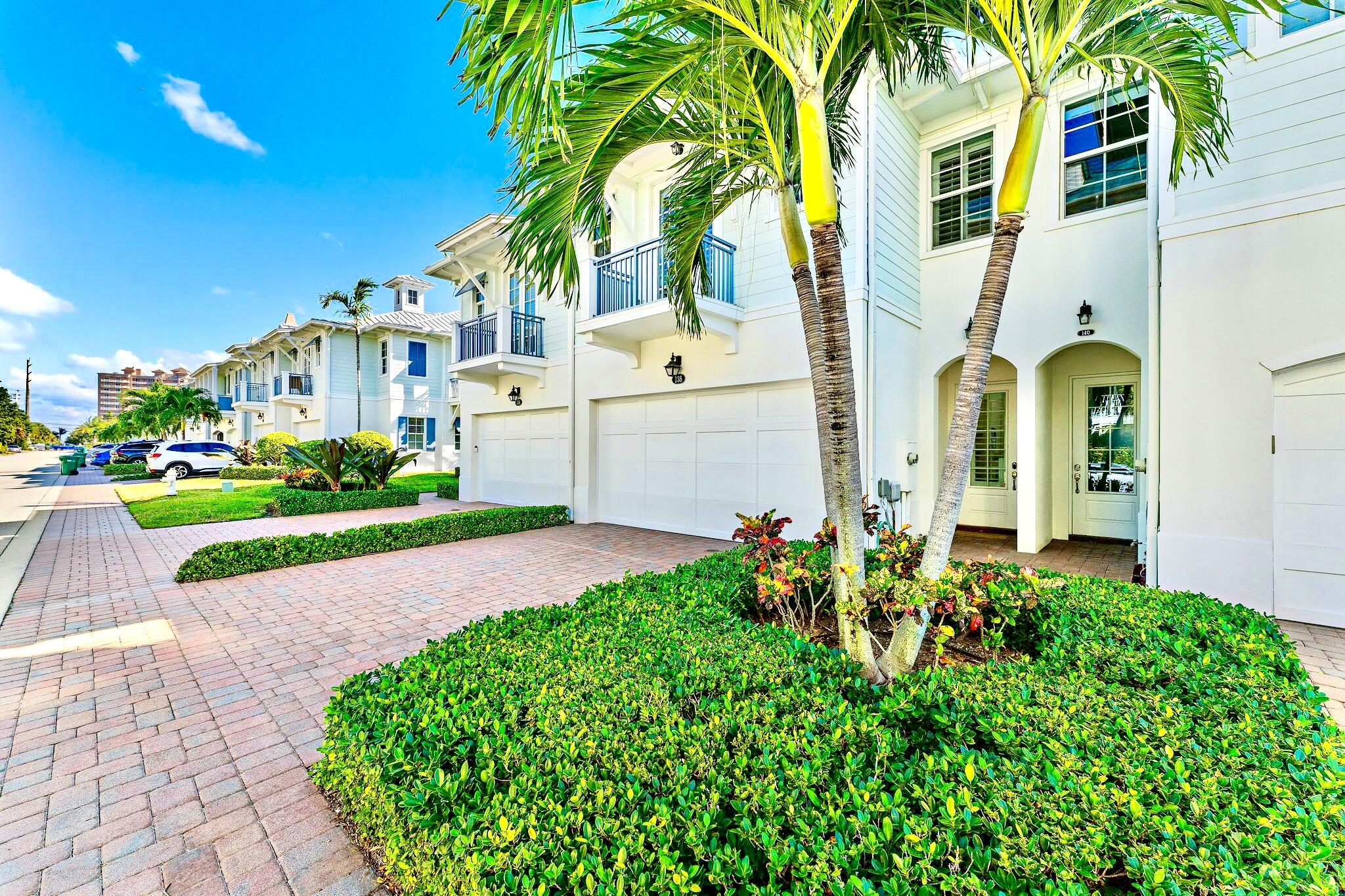 OCEAN BREEZE TOWNHOMES AT JUNO BEACH - Residential