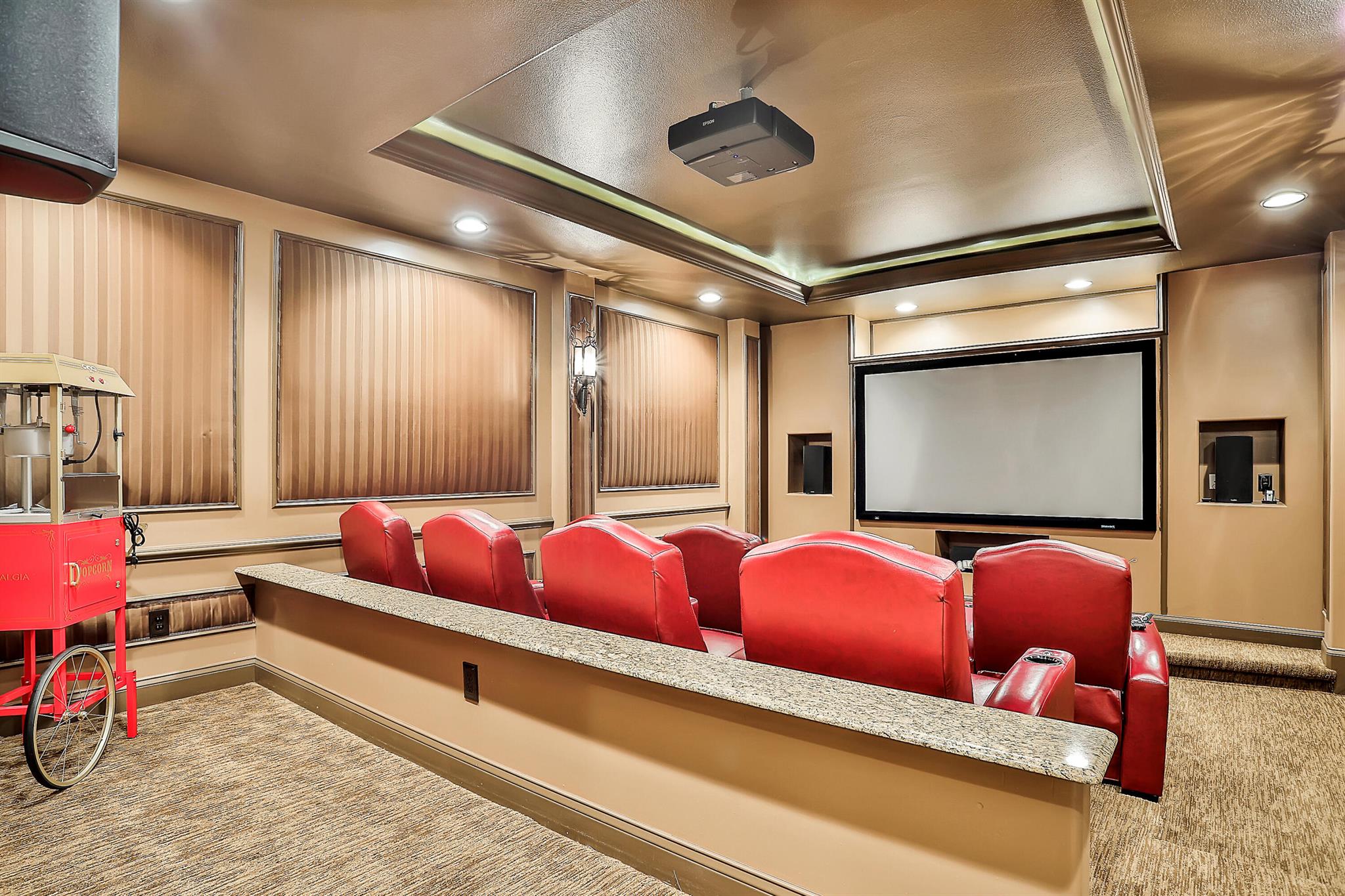 CRESTWOOD ESTATES - Residential