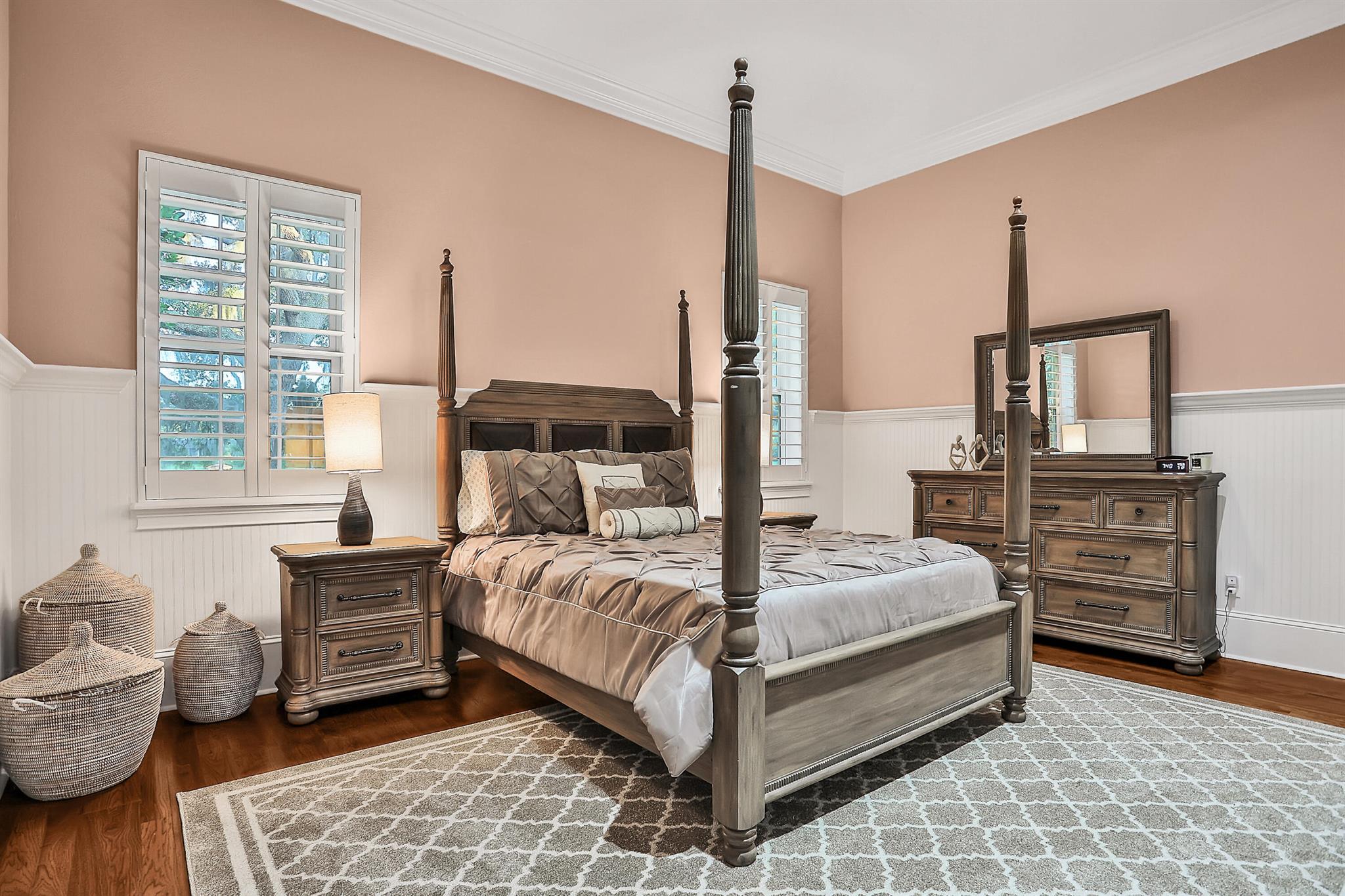 CRESTWOOD ESTATES - Residential