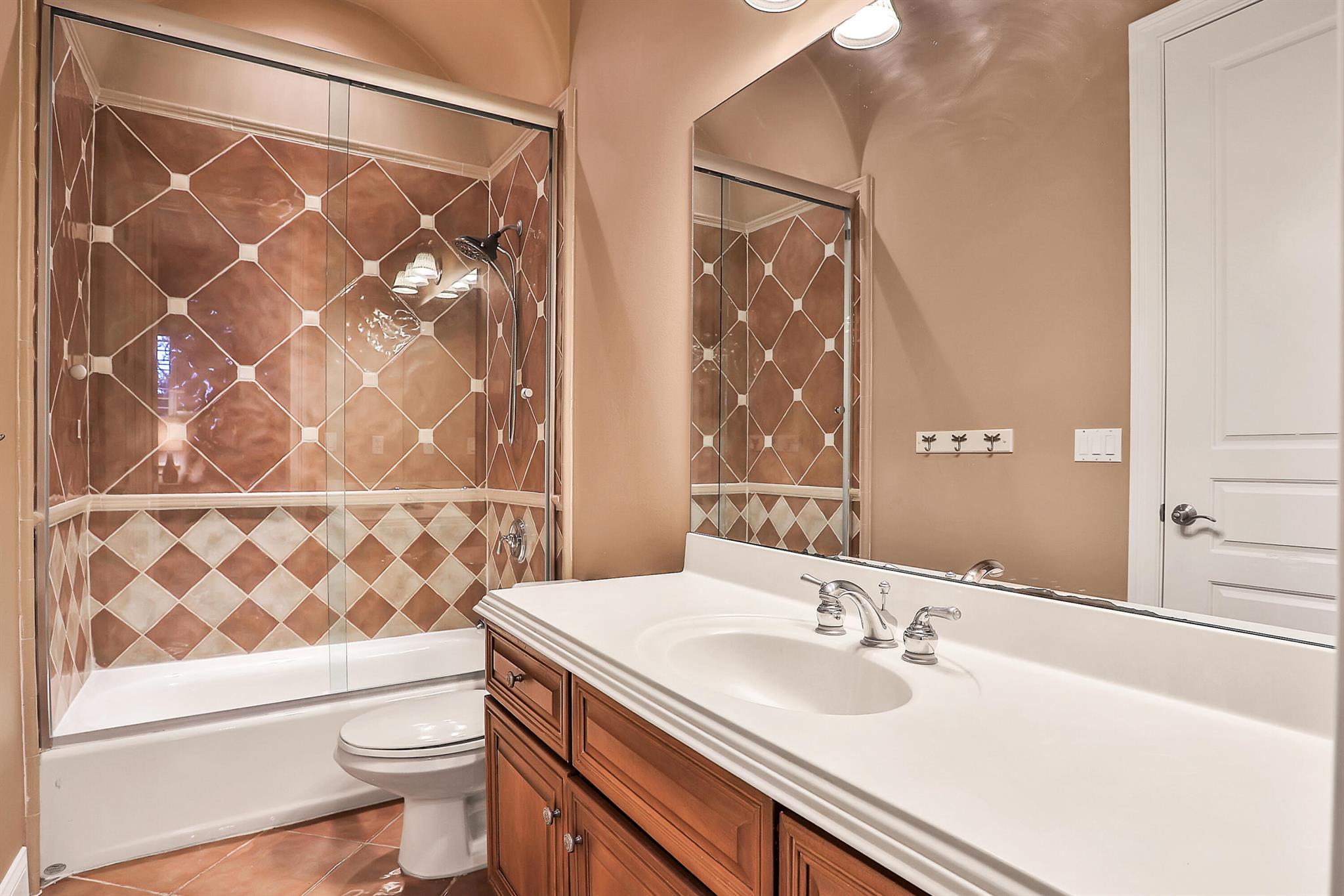 CRESTWOOD ESTATES - Residential