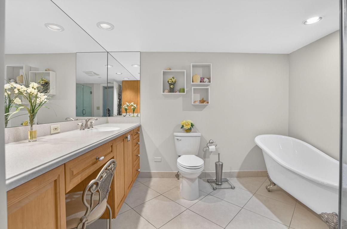 SEAWINDS CONDO - Residential