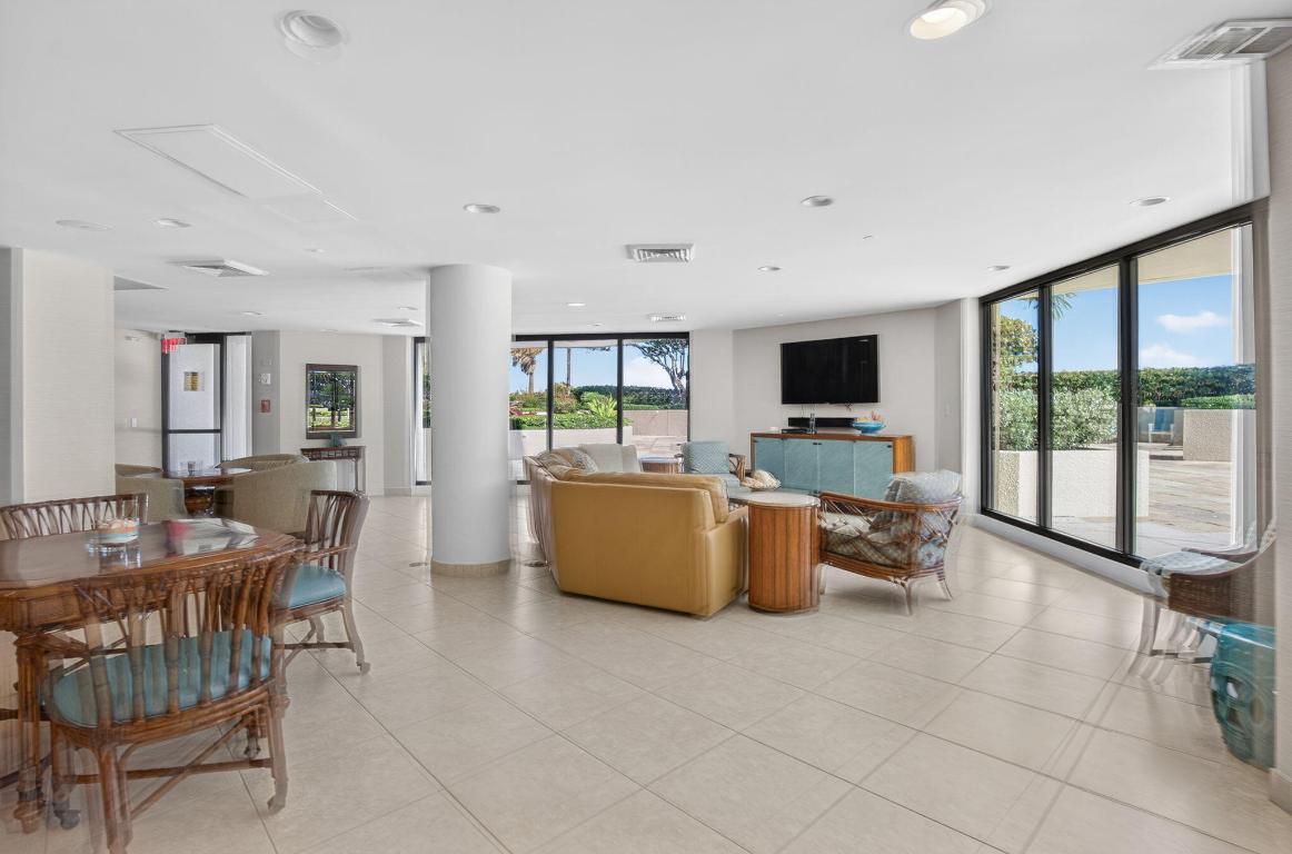 SEAWINDS CONDO - Residential