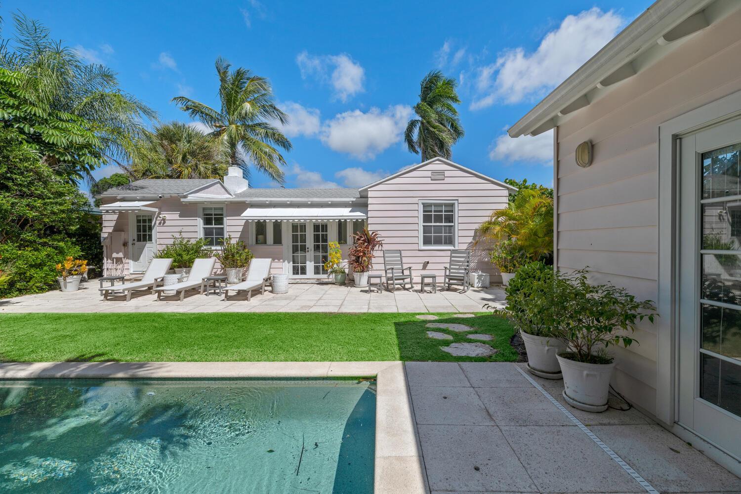 WICKLIFFE PARK ADD TO WPB - Residential Lease