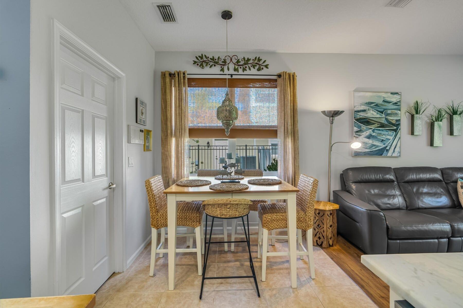 EMERALD ESTATES SUB - Residential