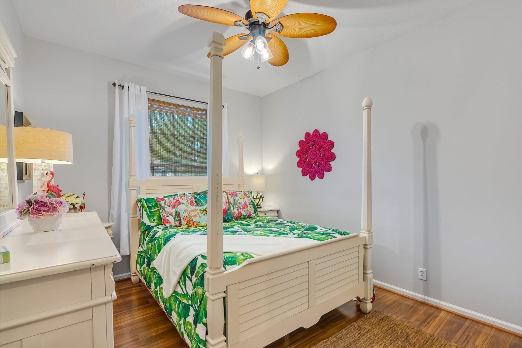 EMERALD ESTATES SUB - Residential