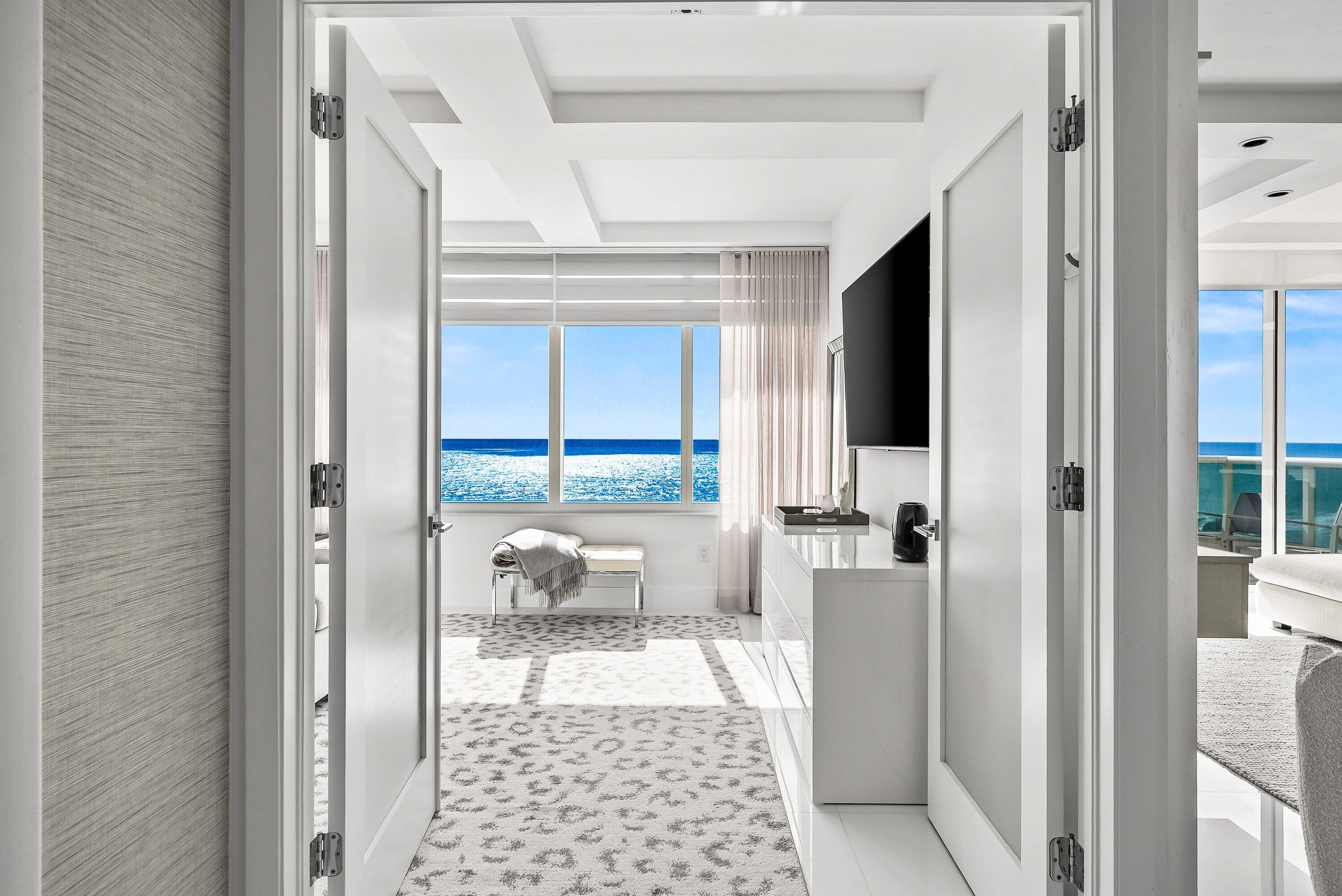 SABAL POINT APTS CONDO - Residential