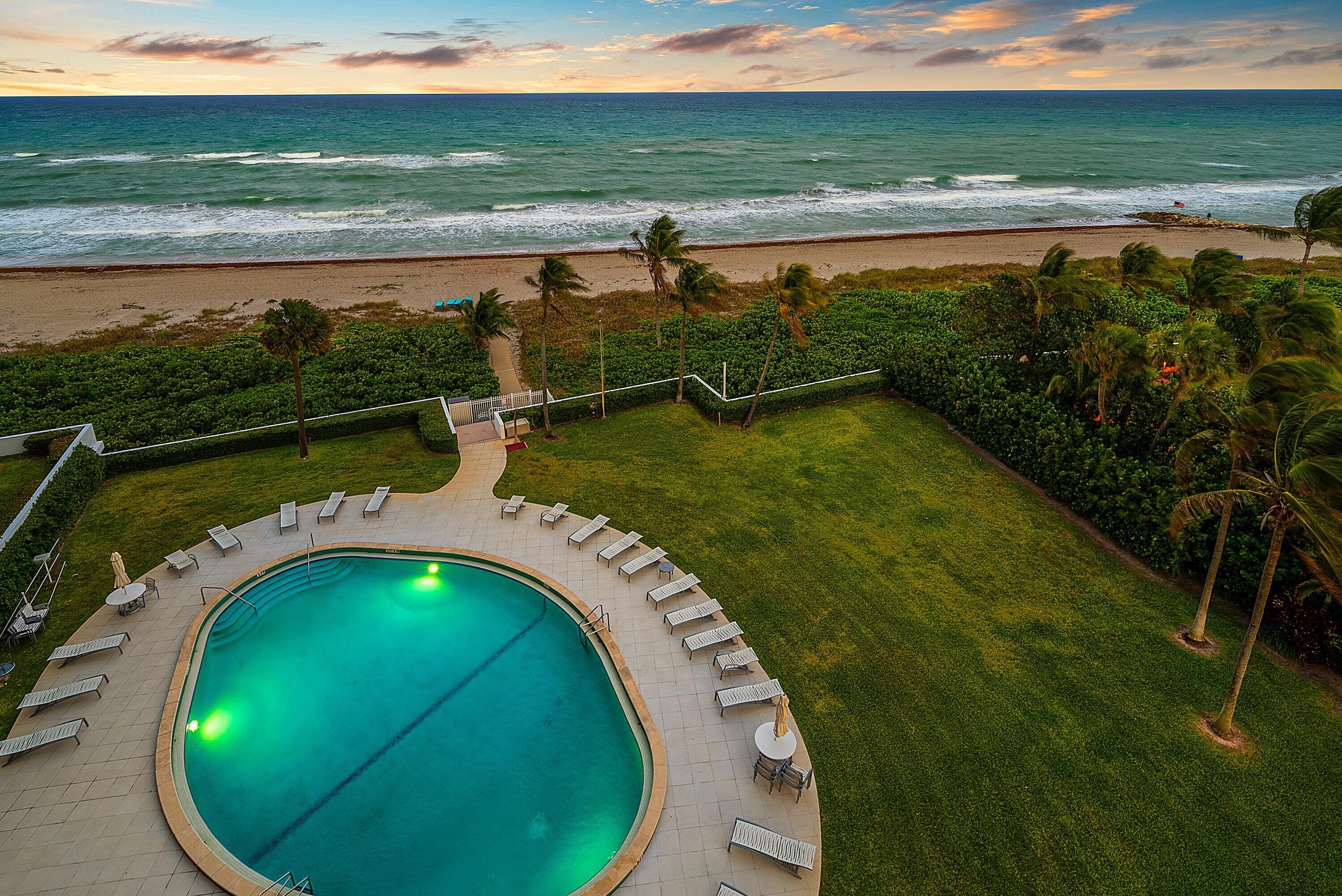 SABAL POINT APTS CONDO - Residential