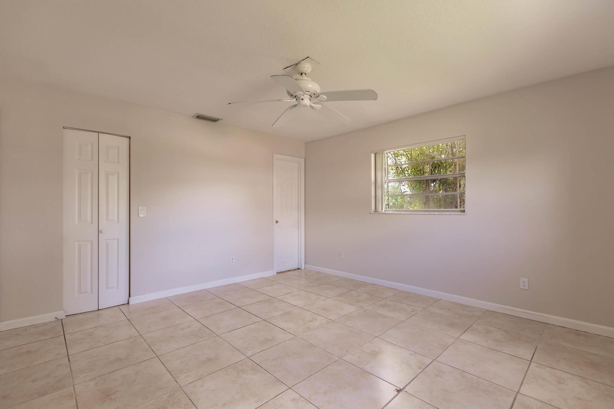 PORT ST LUCIE SECTION 3 - Residential