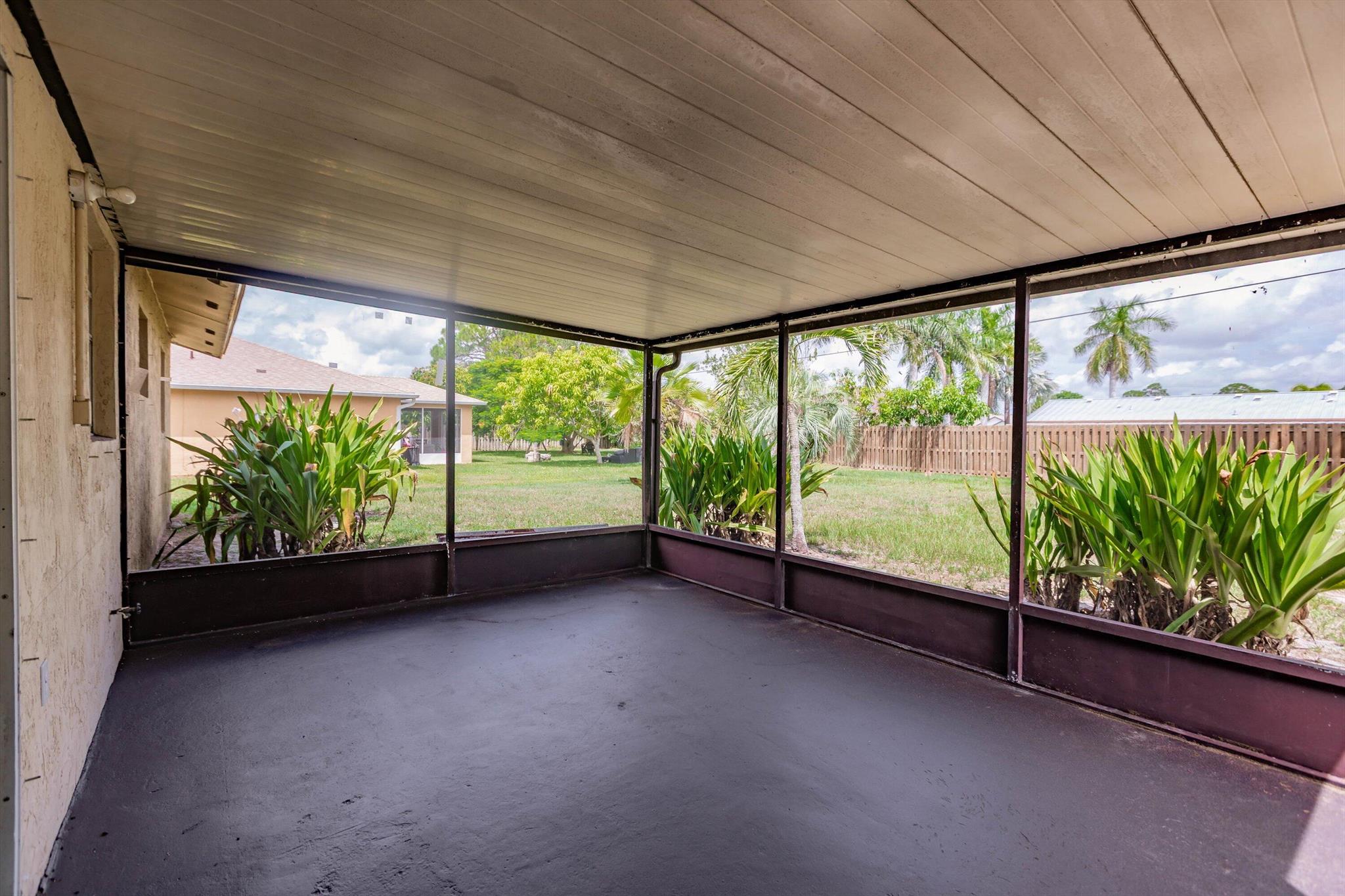 PORT ST LUCIE SECTION 3 - Residential