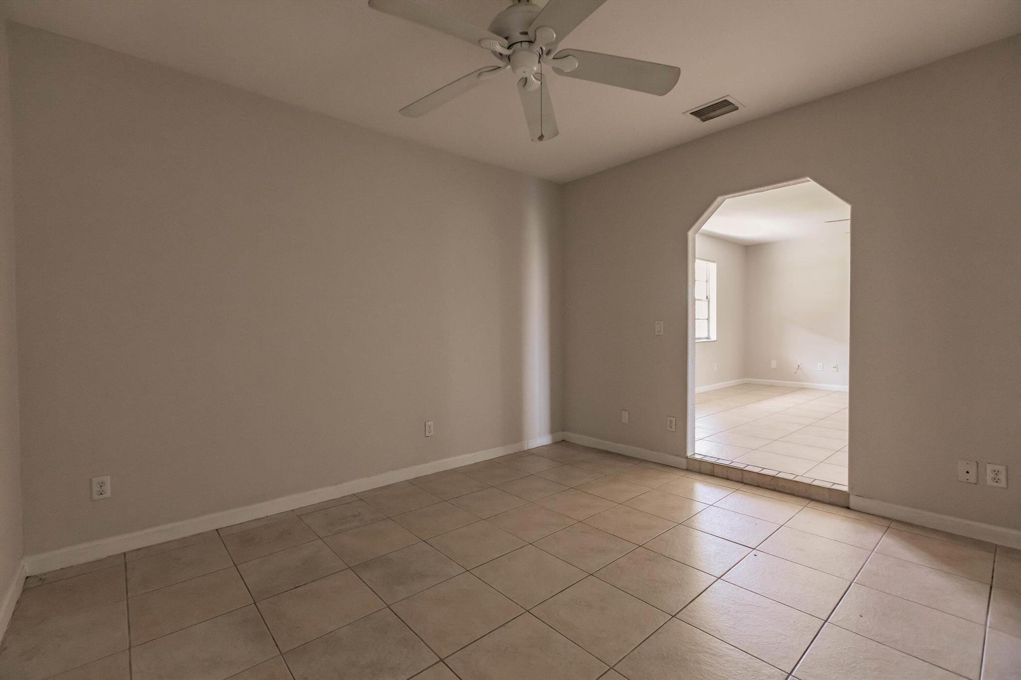 PORT ST LUCIE SECTION 3 - Residential