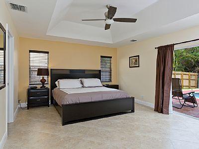 PARKWOOD V - Residential Lease