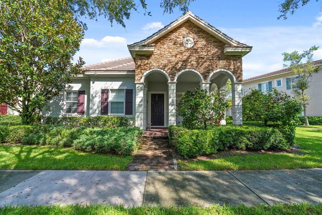 Photo of 120 Glencullen Circle Cir, Jupiter, FL 33458 (MLS # R10735936)