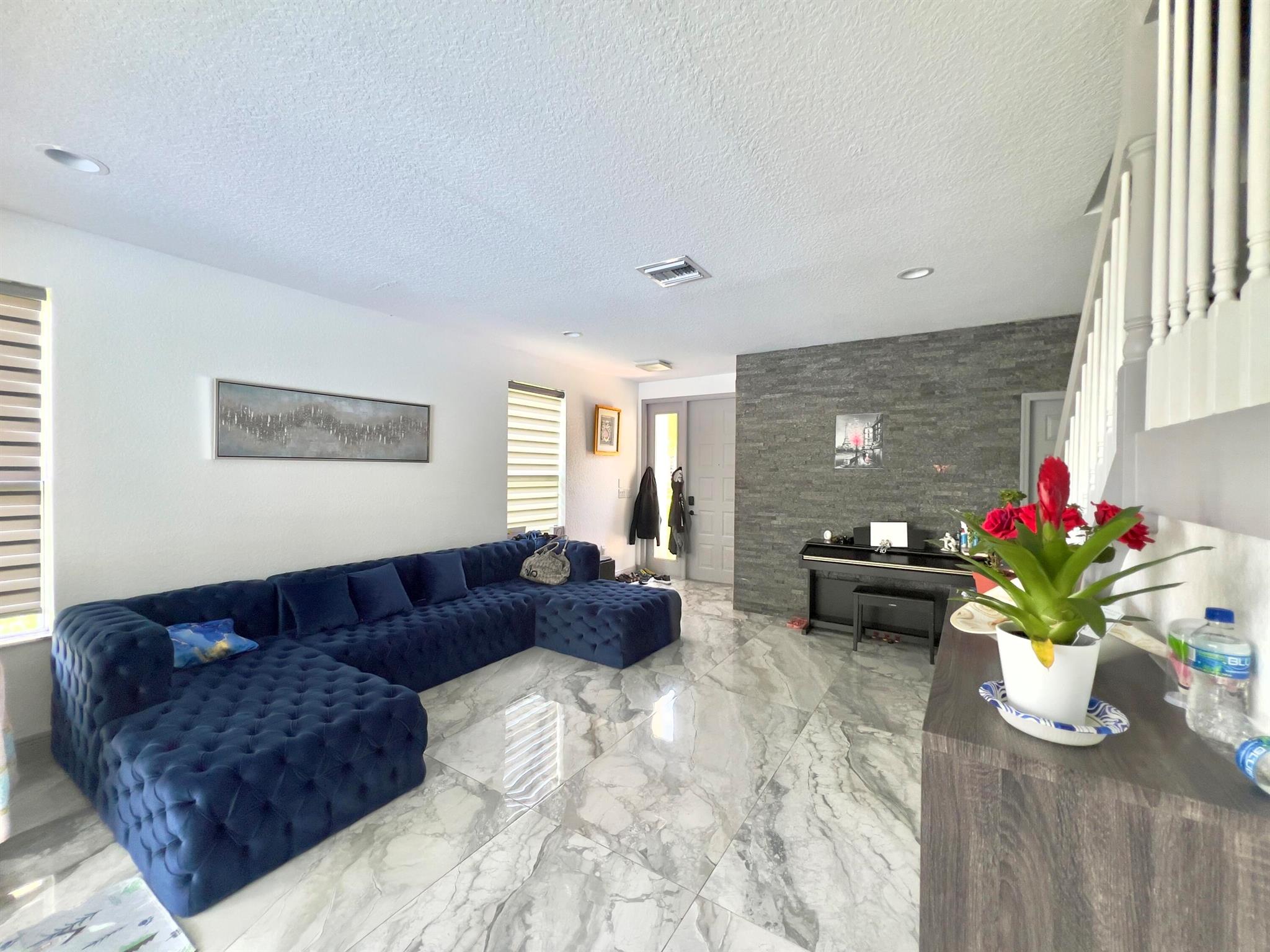 15643 Messina Isle Court