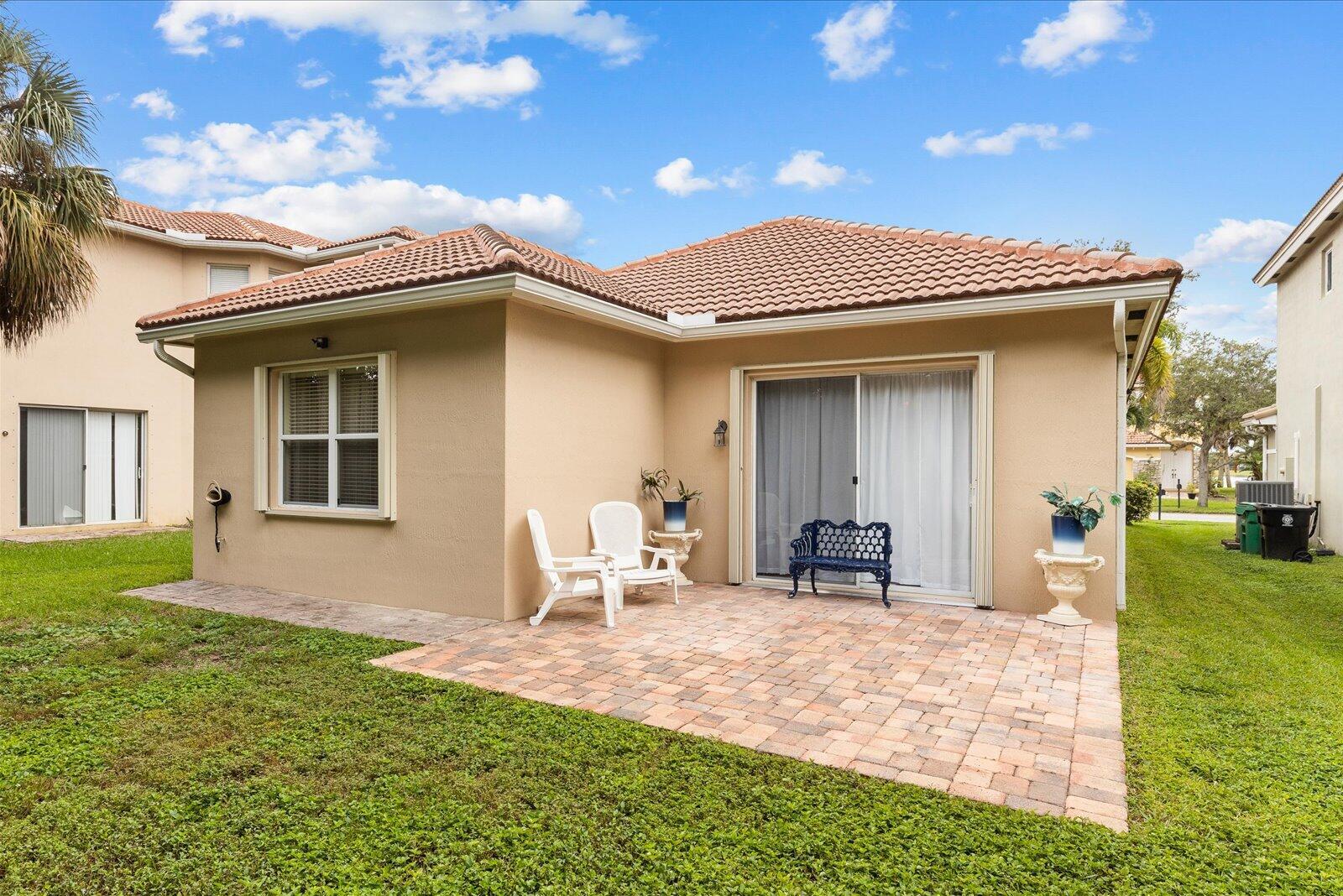 VIZCAYA FALLS PLAT 1 - Residential