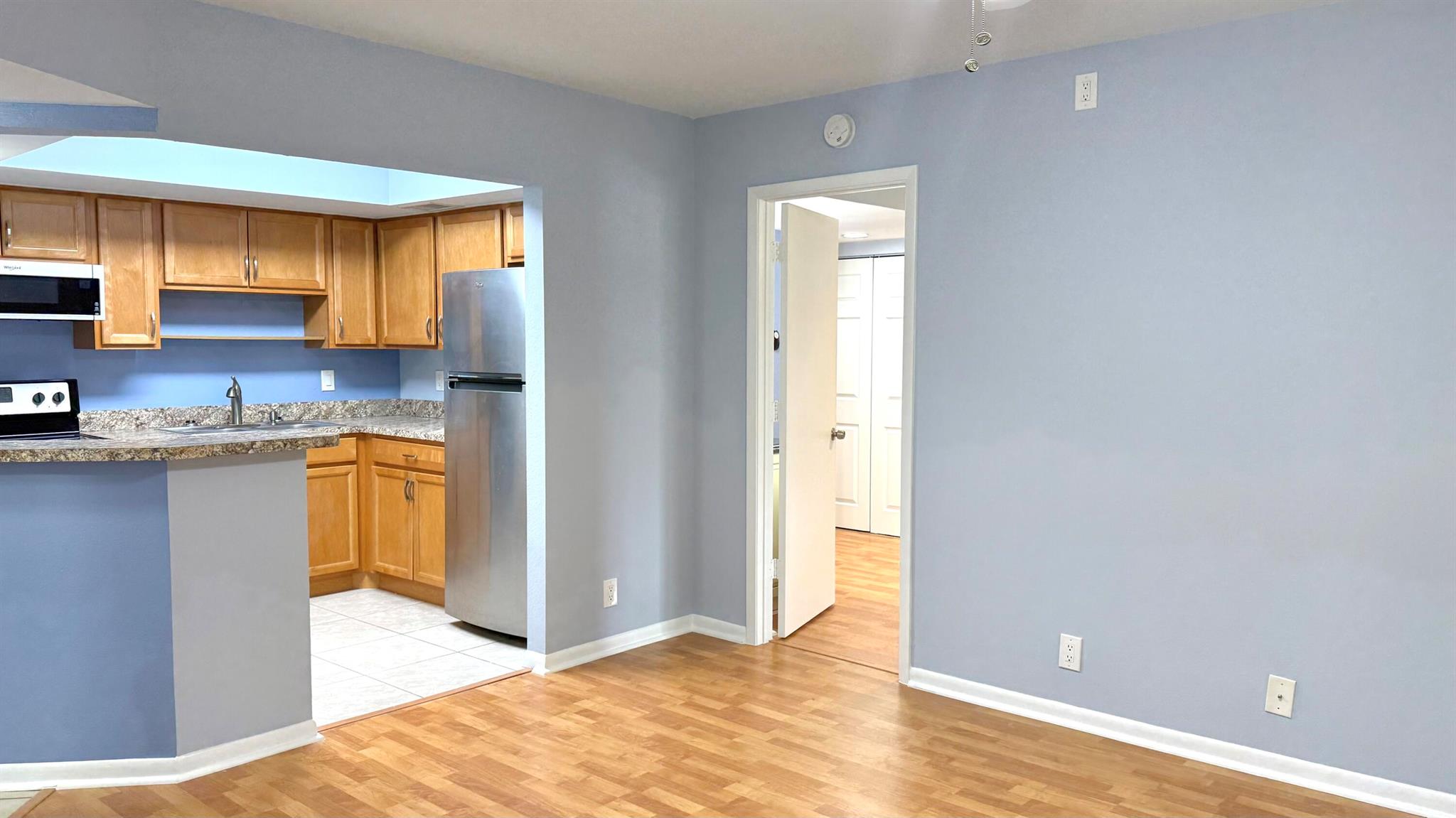 MIDPORT PLACE I, A CONDOM - Residential Lease