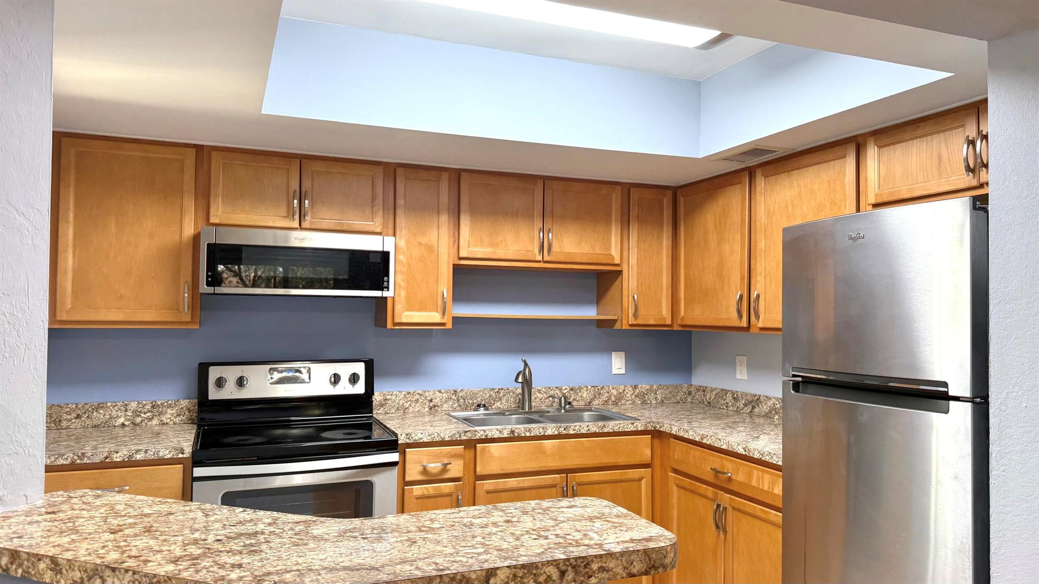 MIDPORT PLACE I, A CONDOM - Residential Lease