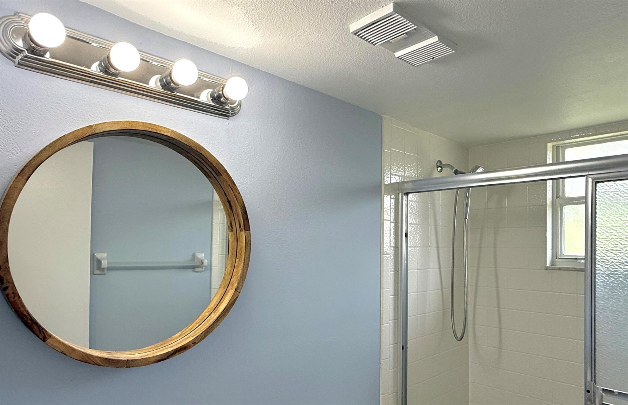 MIDPORT PLACE I, A CONDOM - Residential Lease