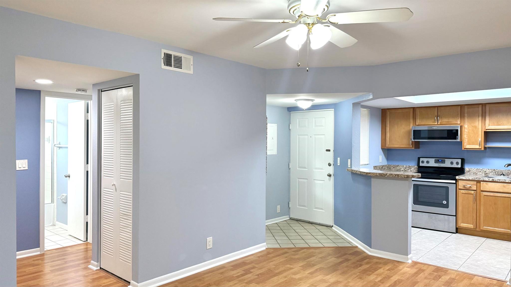 MIDPORT PLACE I, A CONDOM - Residential Lease