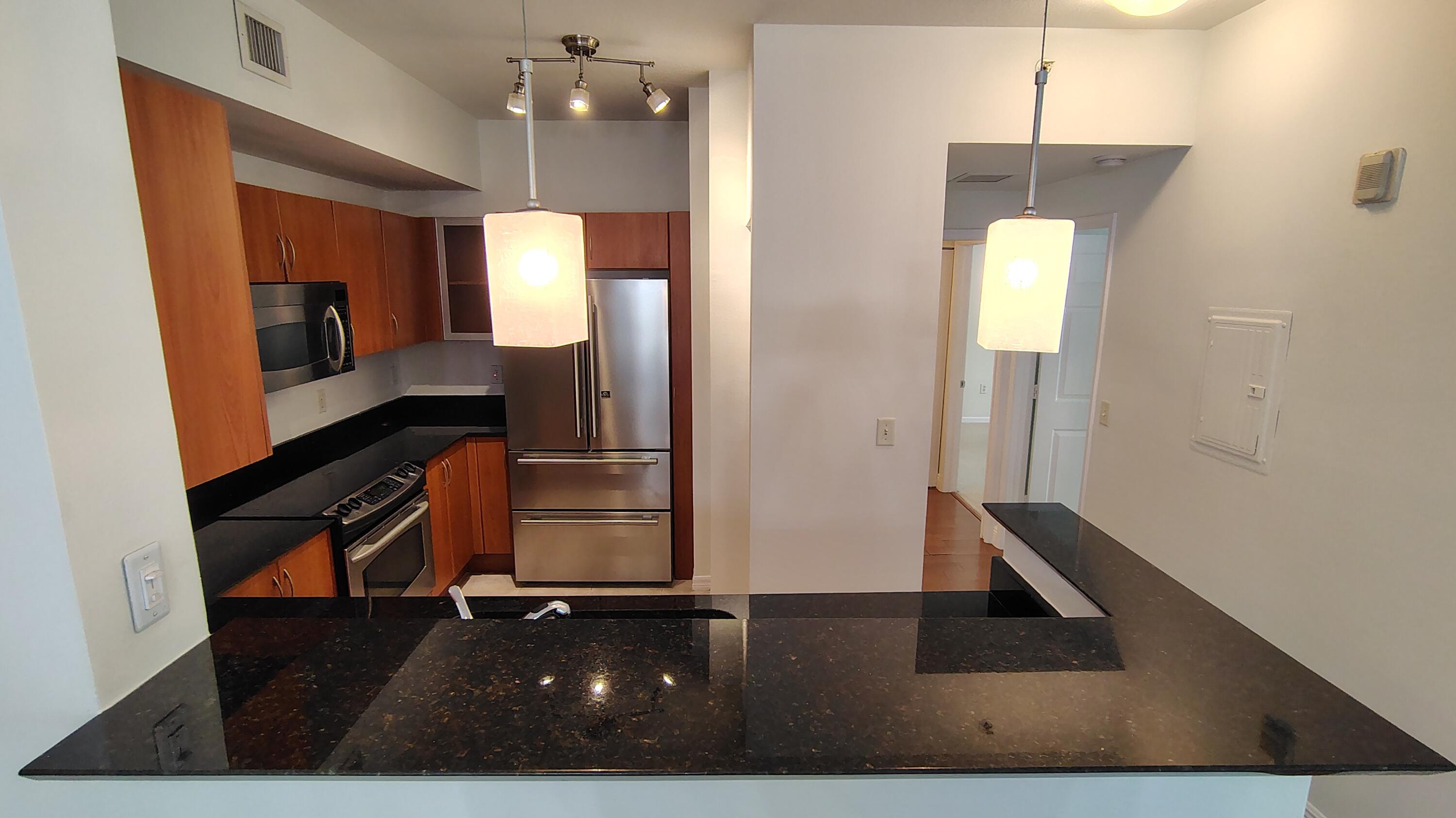 MOORINGS AT LANTANA CONDO 3 - Residential Lease