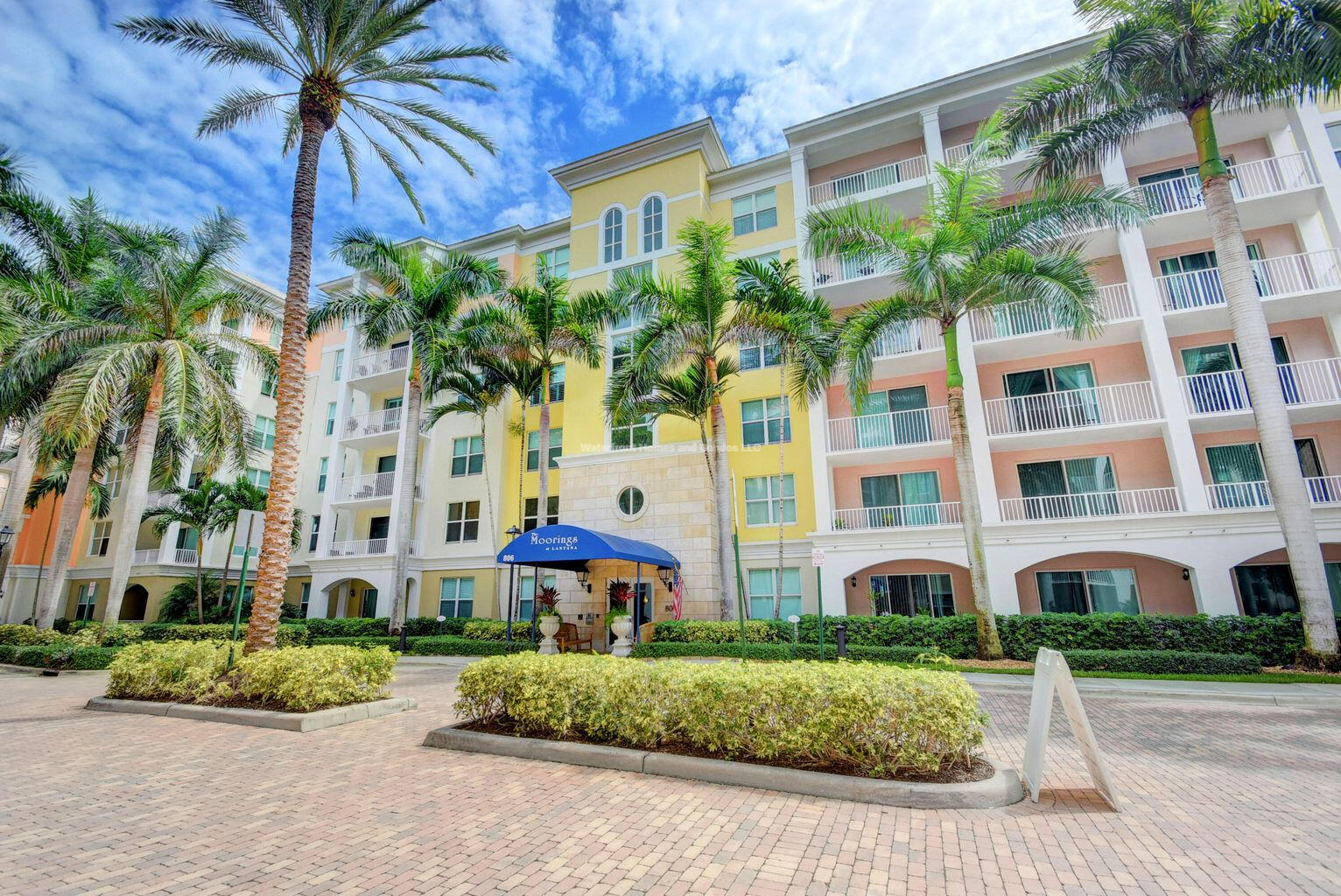 MOORINGS AT LANTANA CONDO 3 - Residential Lease