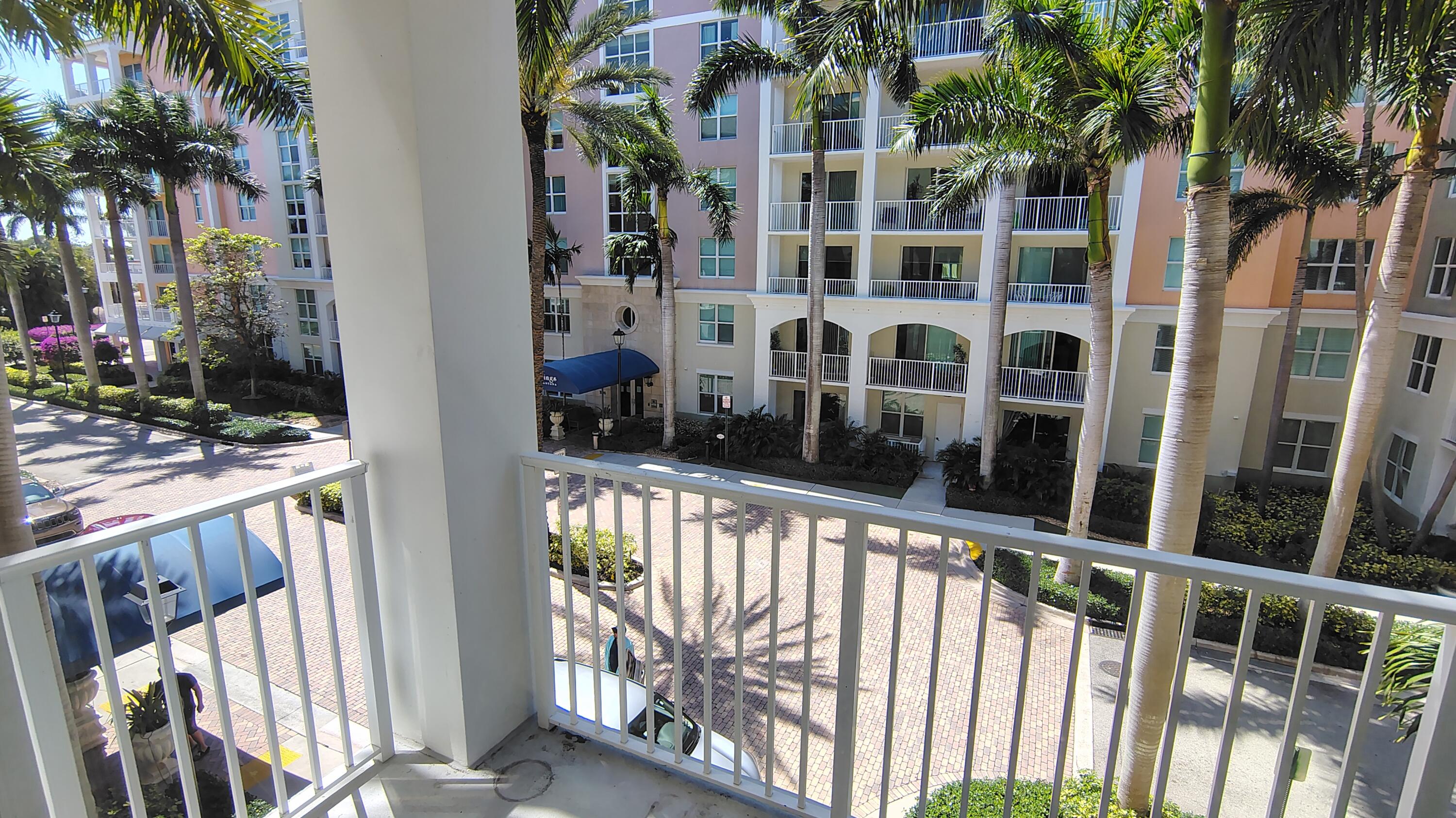 MOORINGS AT LANTANA CONDO 3 - Residential Lease