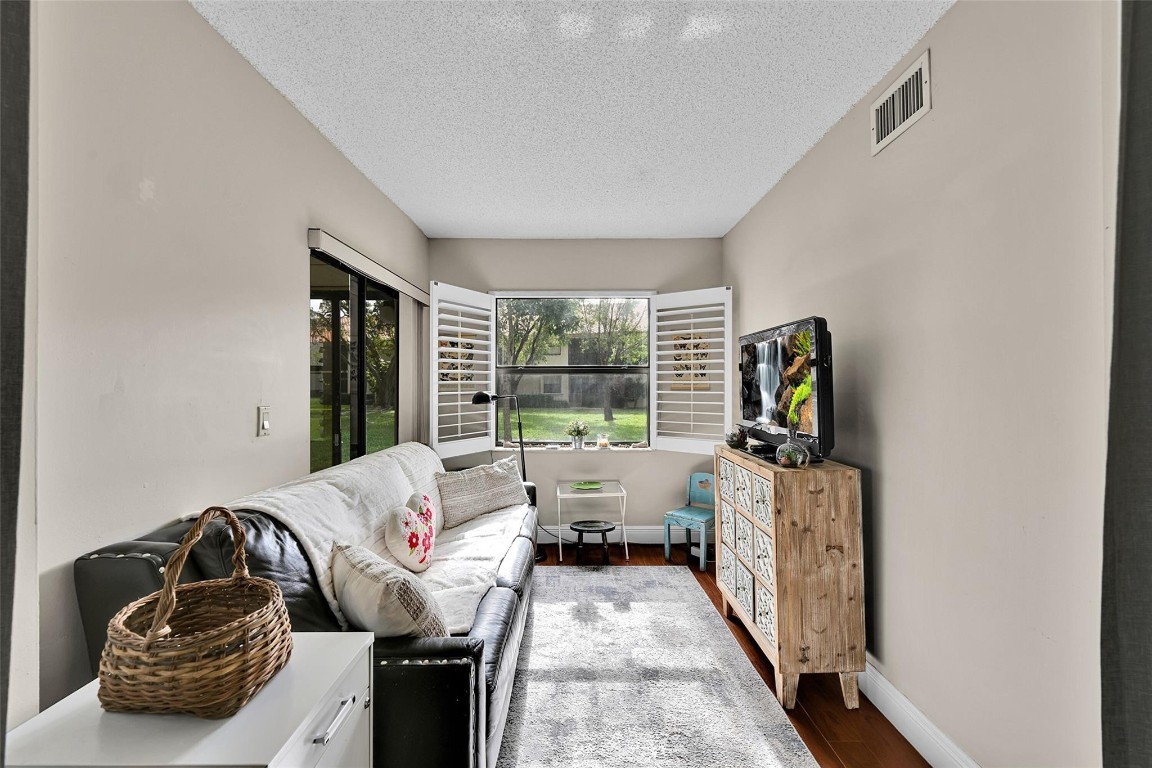 Embassy Square - Residential