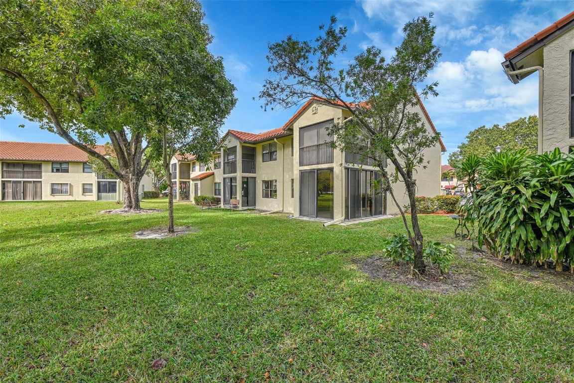 Embassy Square - Residential