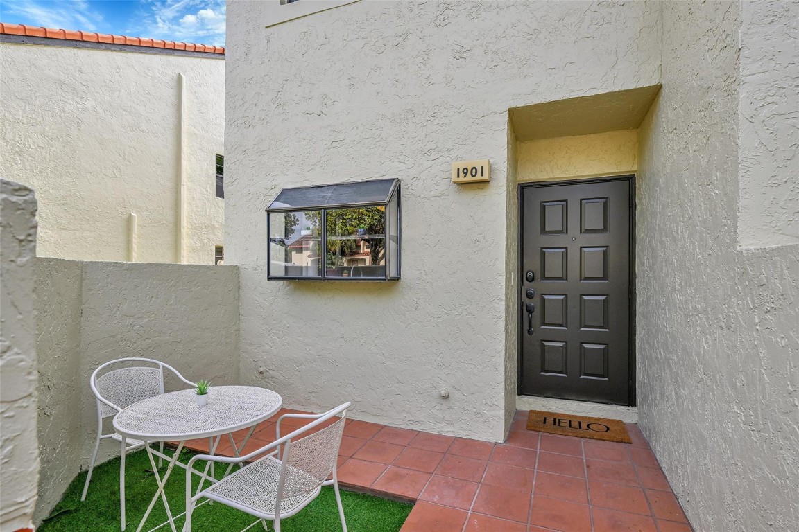 Embassy Square - Residential