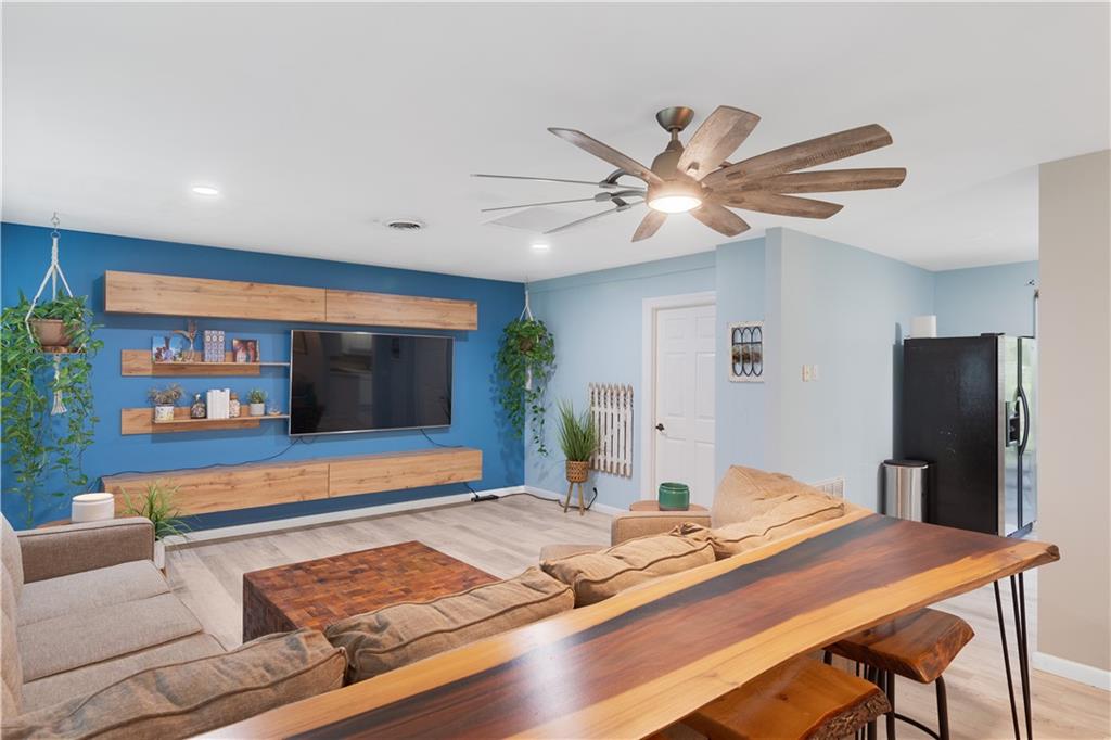 South Pine Grove - Residential