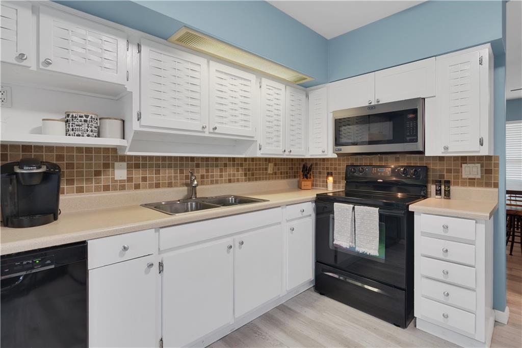 South Pine Grove - Residential