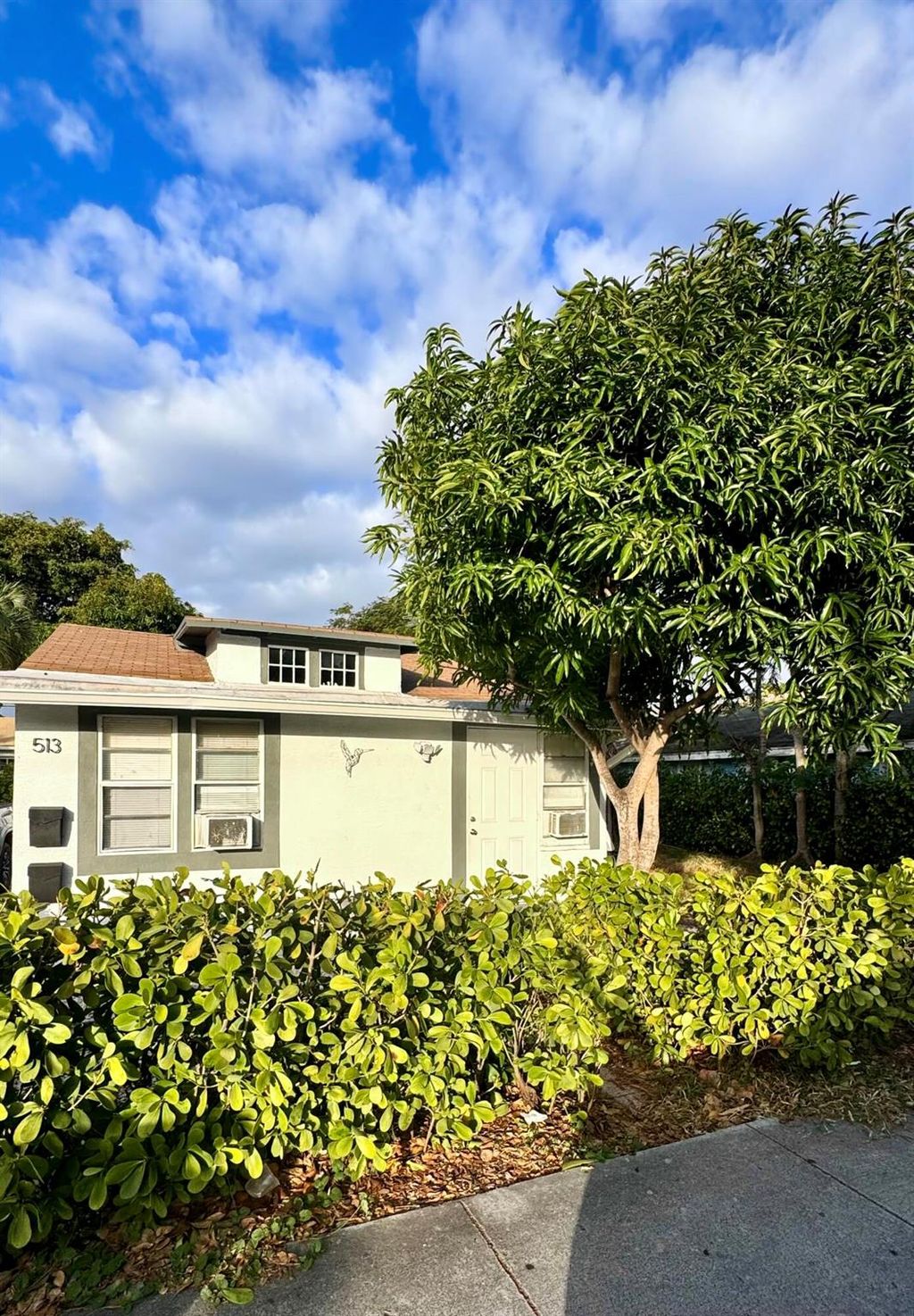 Photo of 513 S J St #2, Lake Worth Beach, FL 33460 (MLS # R11072848)