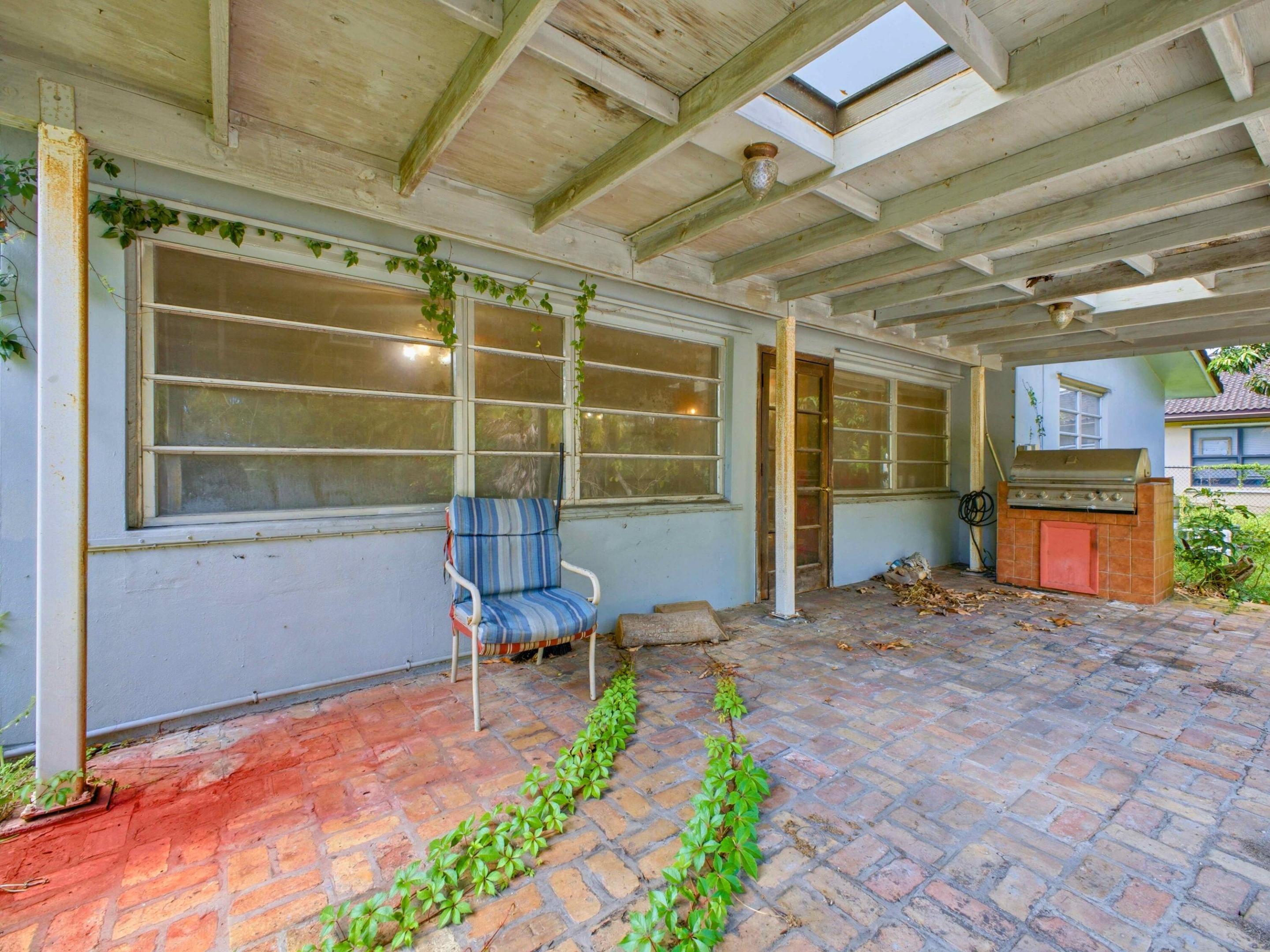 DEER RUN SPRINGS - Residential