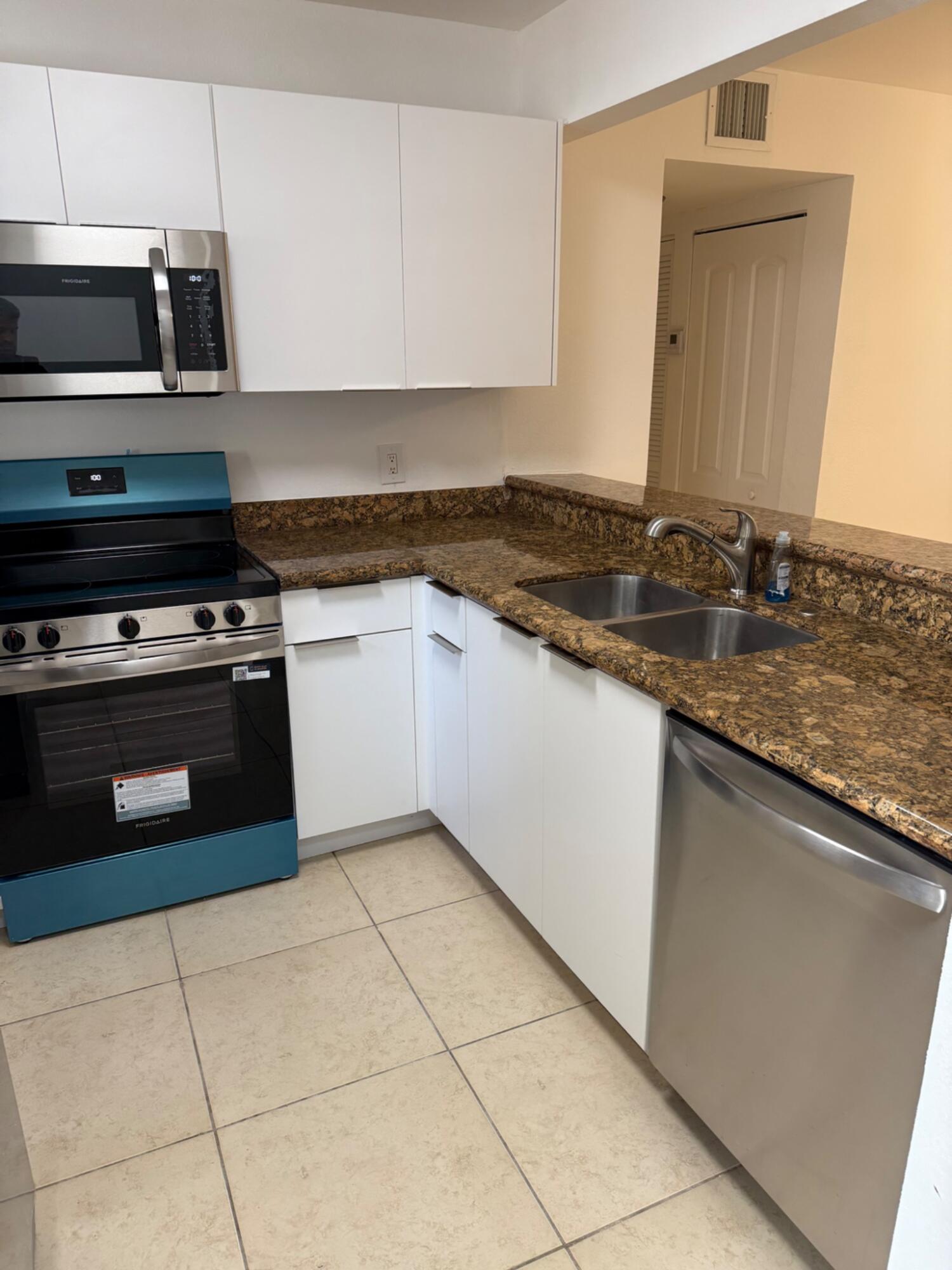 PALM BEACH GRANDE CONDO - Residential