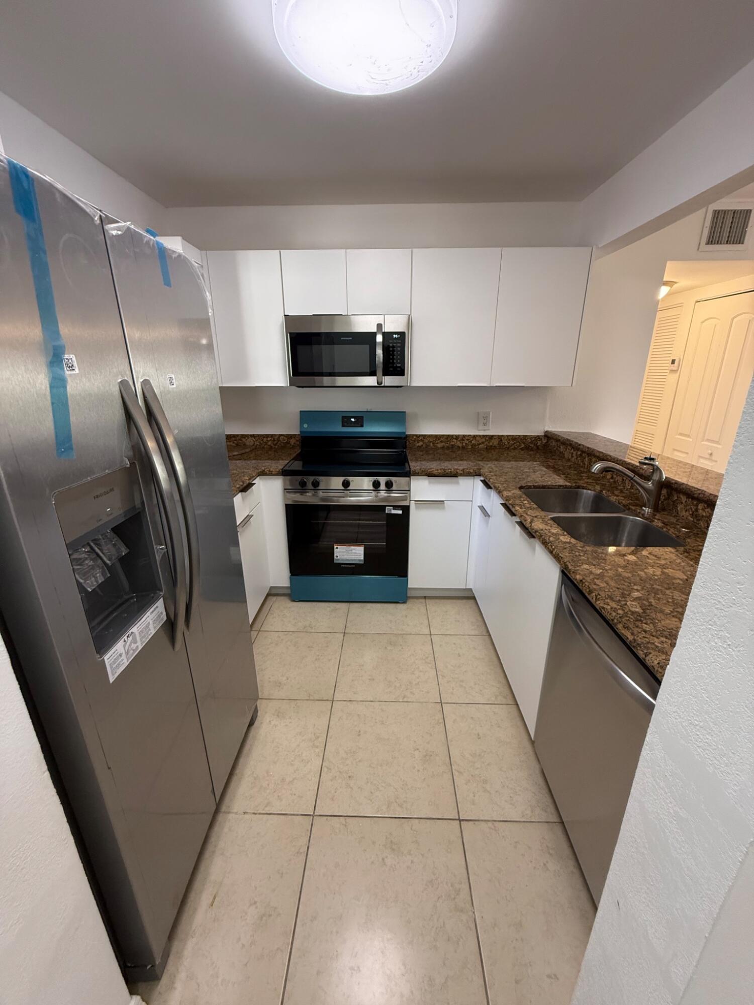 PALM BEACH GRANDE CONDO - Residential