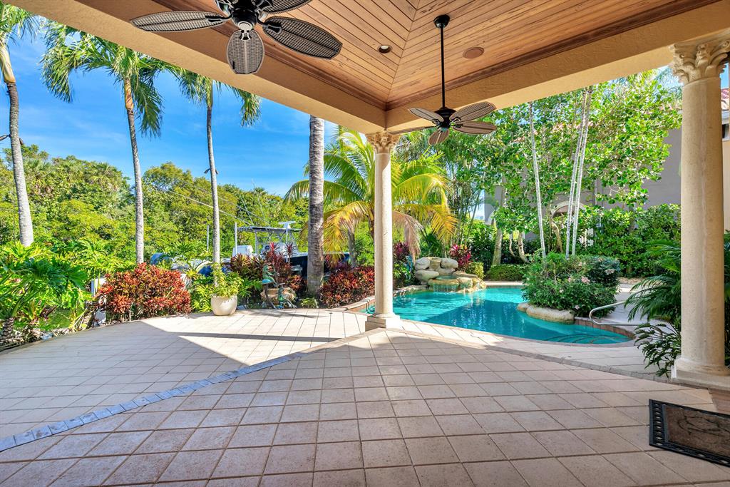 HARBOUR ISLES - Residential