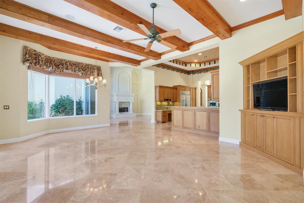 HARBOUR ISLES - Residential