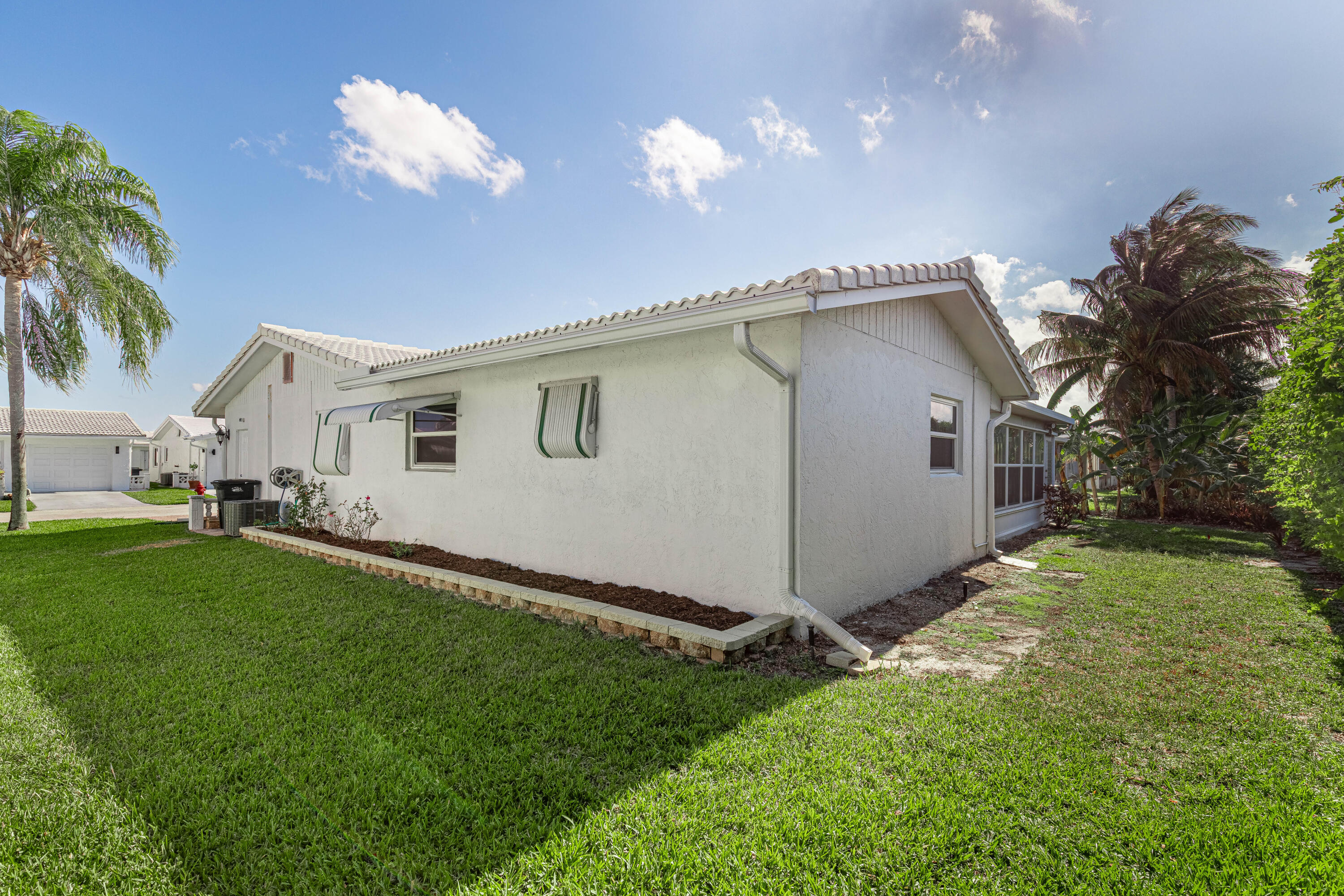 PALM BEACH LEISUREVILLE SEC 10 - Residential