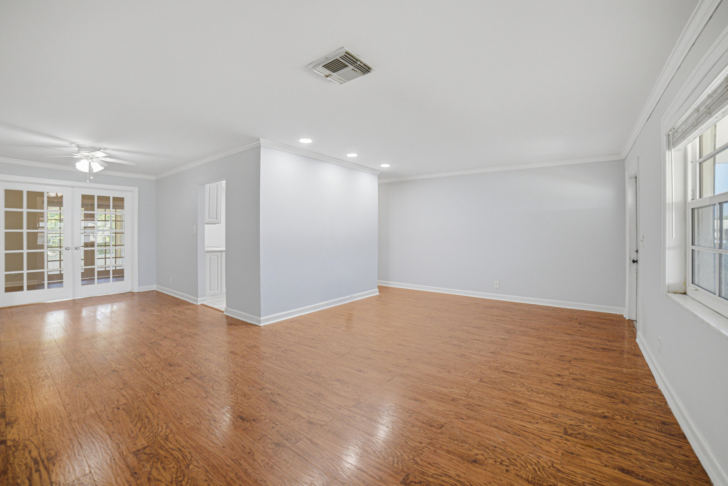 PALM BEACH LEISUREVILLE SEC 10 - Residential