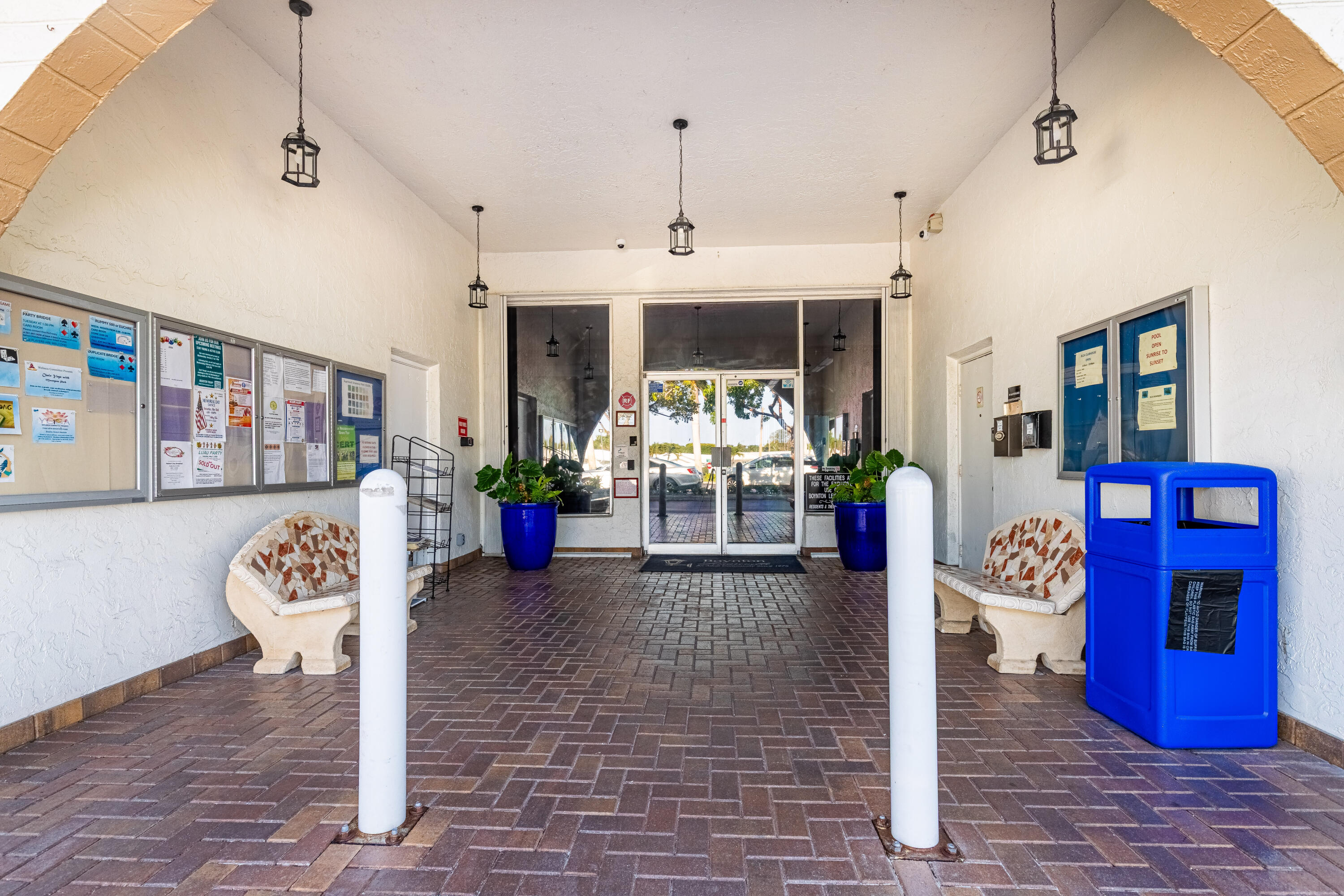 PALM BEACH LEISUREVILLE SEC 10 - Residential