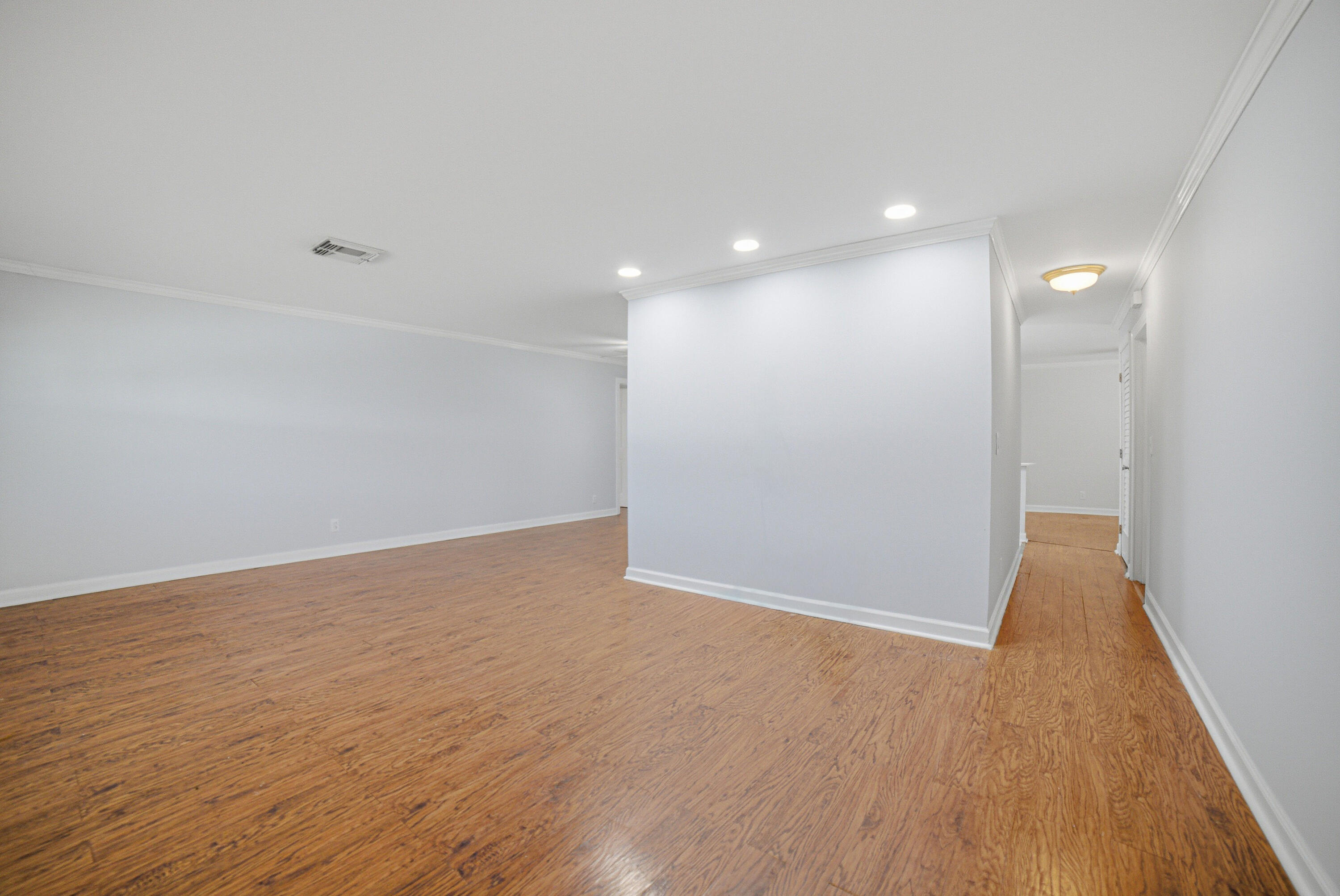 PALM BEACH LEISUREVILLE SEC 10 - Residential