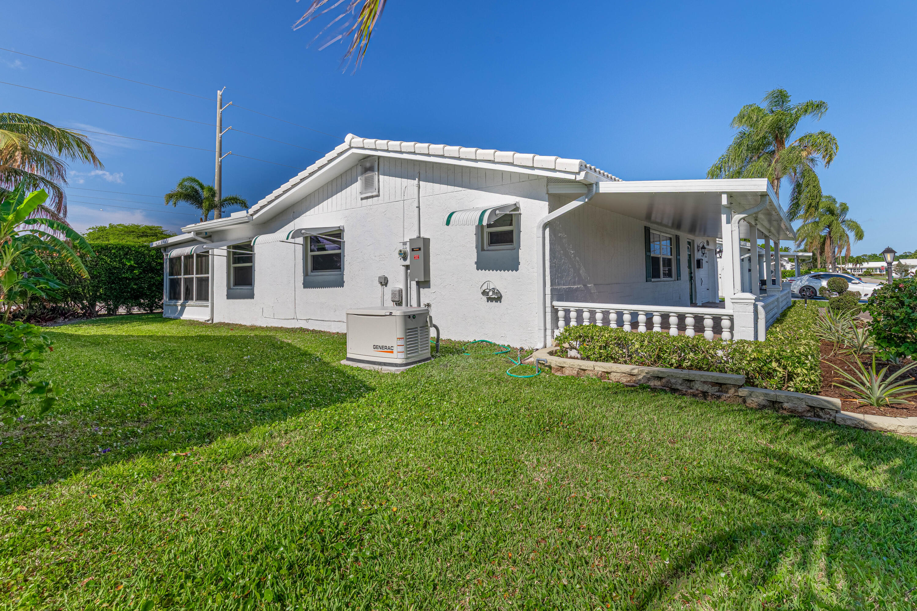 PALM BEACH LEISUREVILLE SEC 10 - Residential