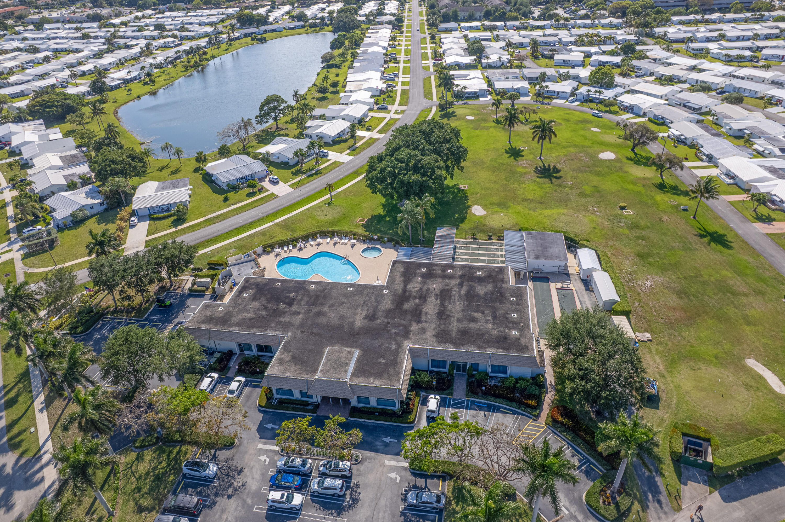 PALM BEACH LEISUREVILLE SEC 10 - Residential