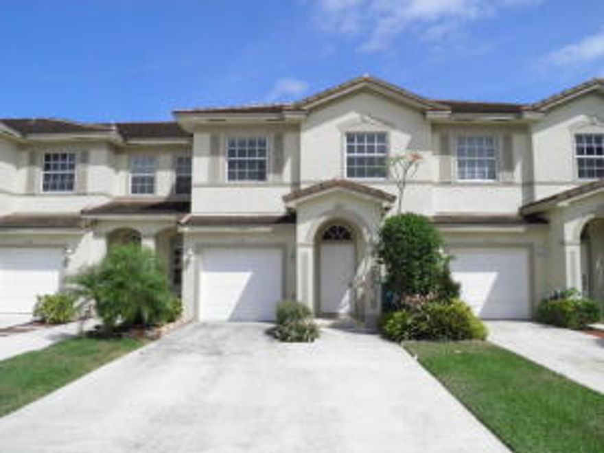 Pristine 3 bed, 2.5 bath, 1 car garage townhome in the desirable gated community of Cedar Ridge Estates.  Community pool and screened covered patio!  Hurry, this one won't last long!