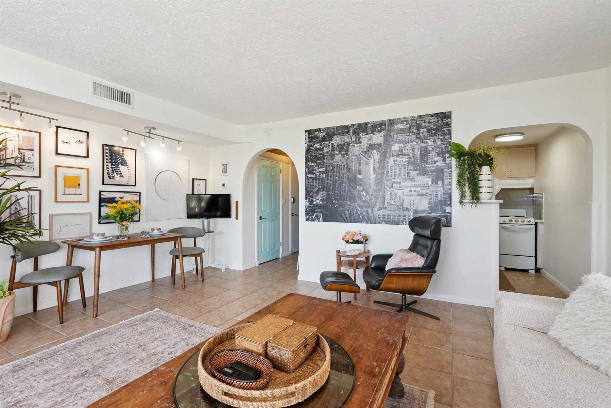 GULFSTREAM - Residential