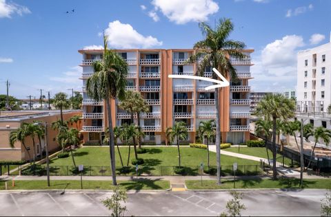 15 S Golfview Road 501 Lake Worth Beach FL 33460