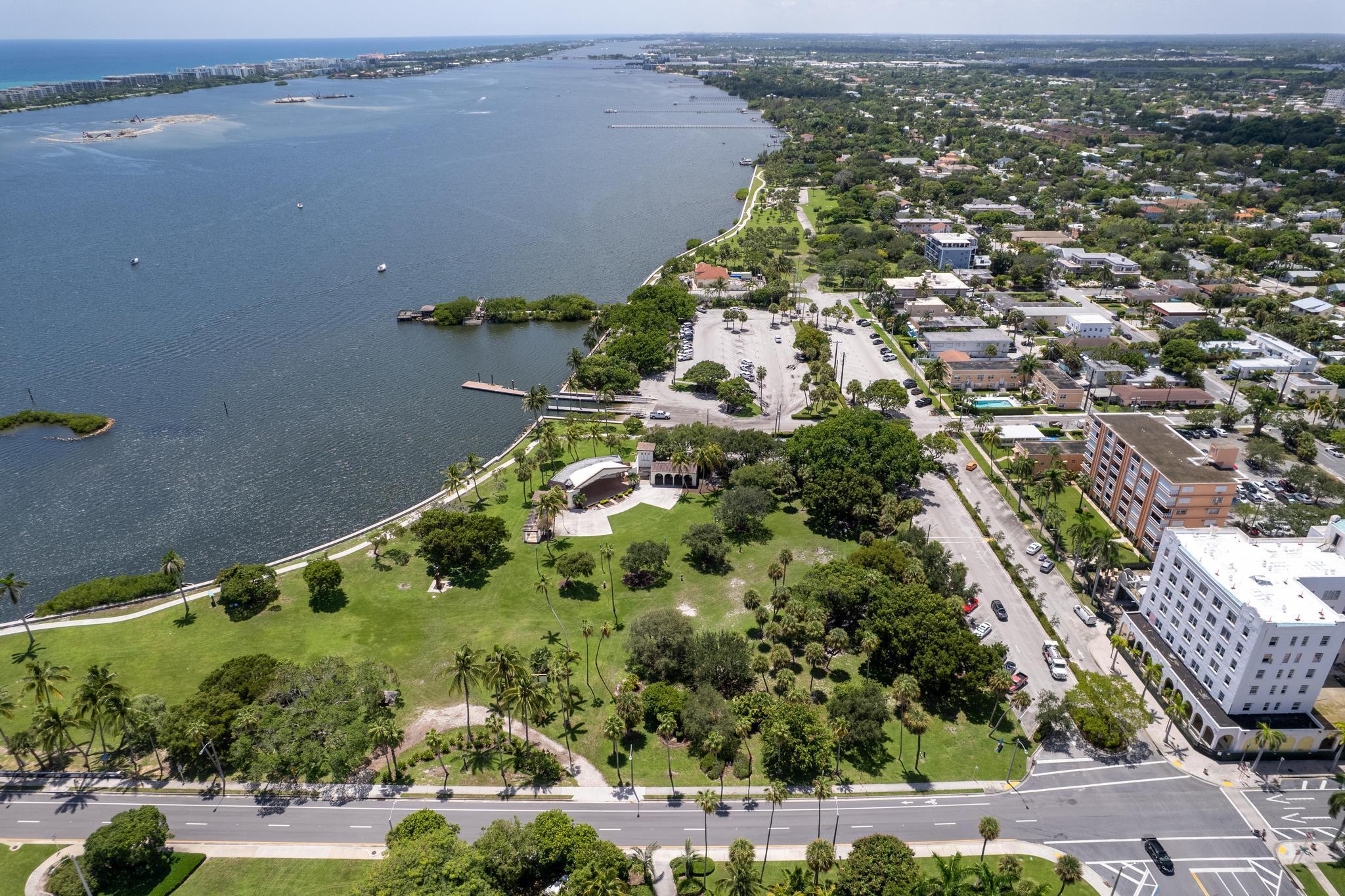 GULFSTREAM - Residential