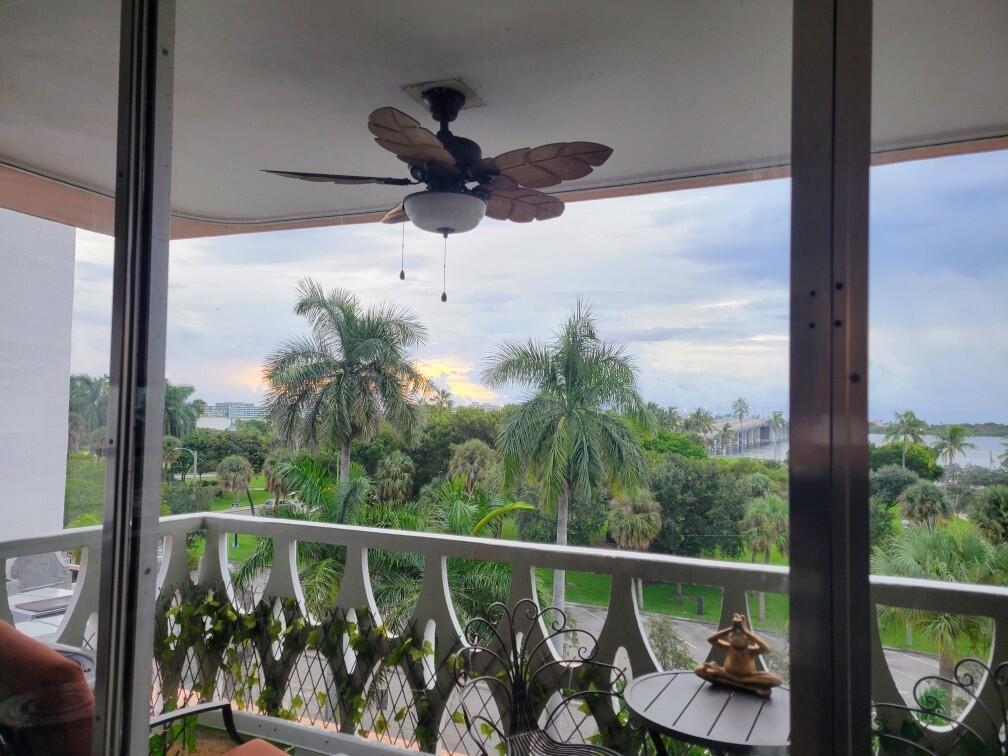 GULFSTREAM - Residential